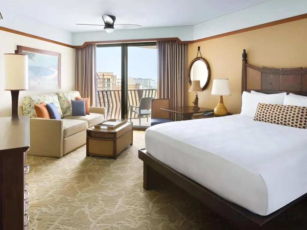 Bed in Aulani, Disney Vacation Club Villas