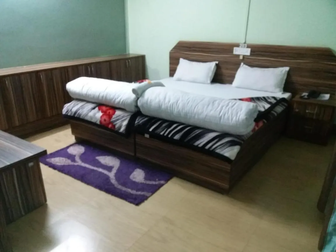 Bed in Menda-La