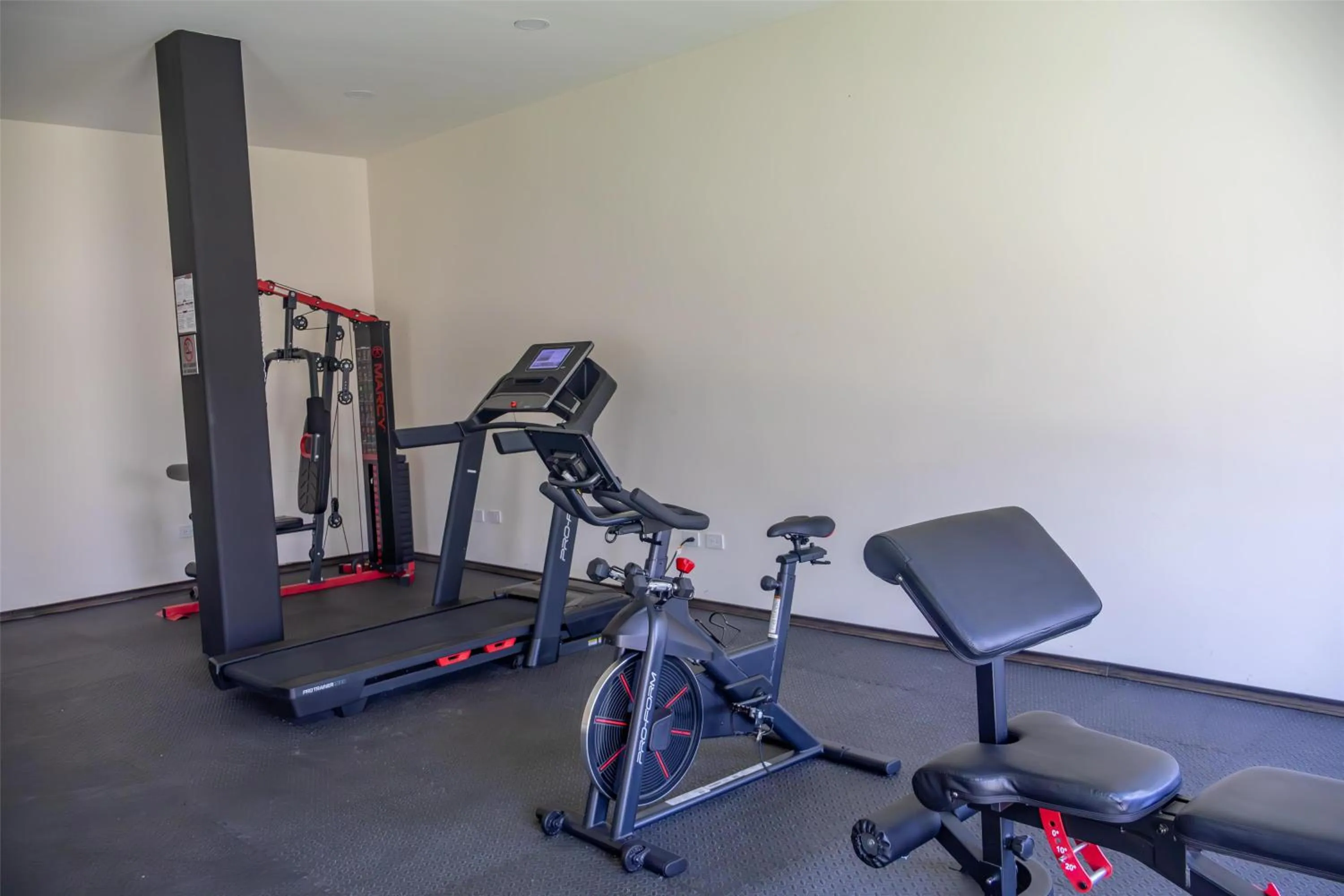 Fitness centre/facilities in Best Western Plus Sacramento