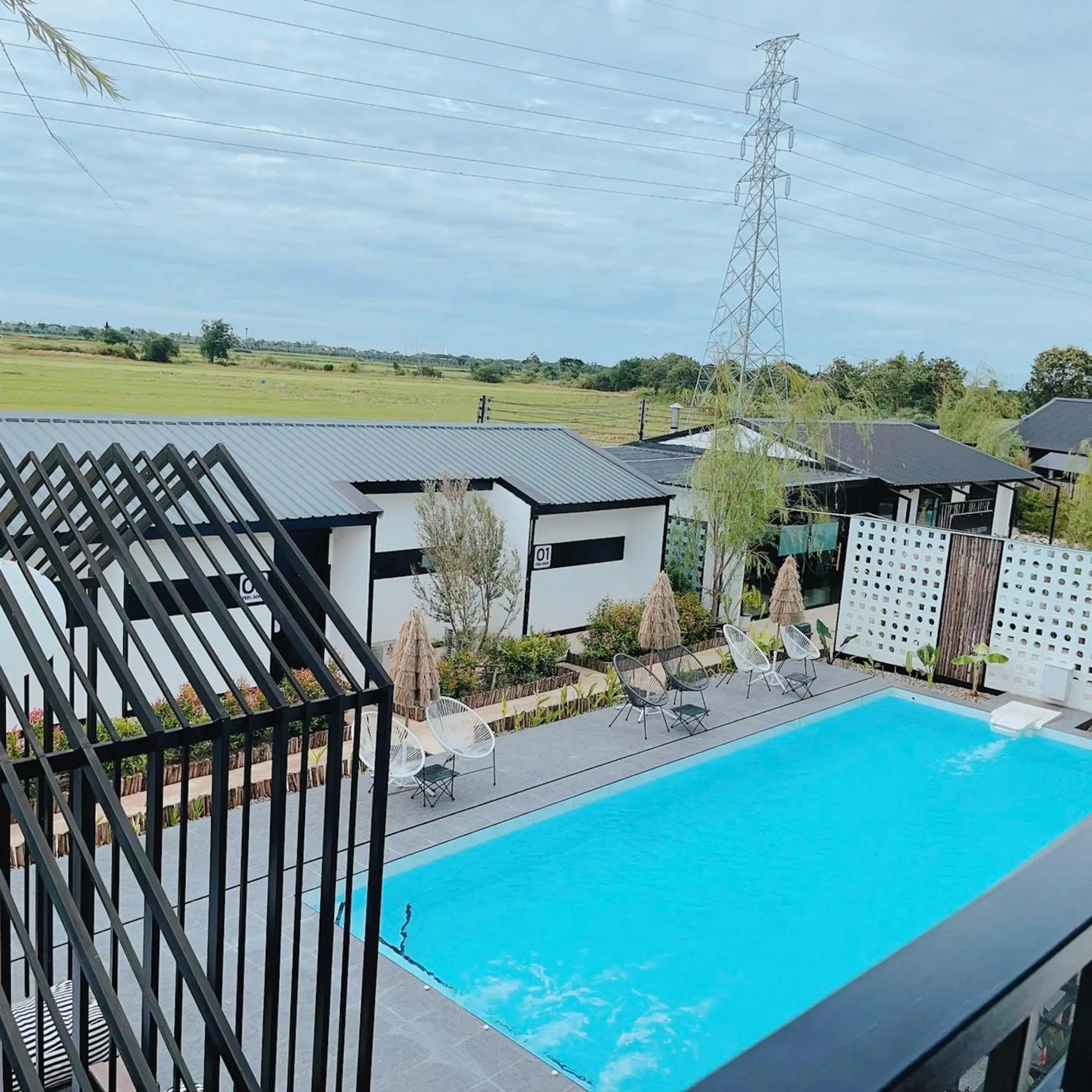 Property building in Penguin Villa Resort & Bistro Property building in Penguin Villa Resort & Bistro