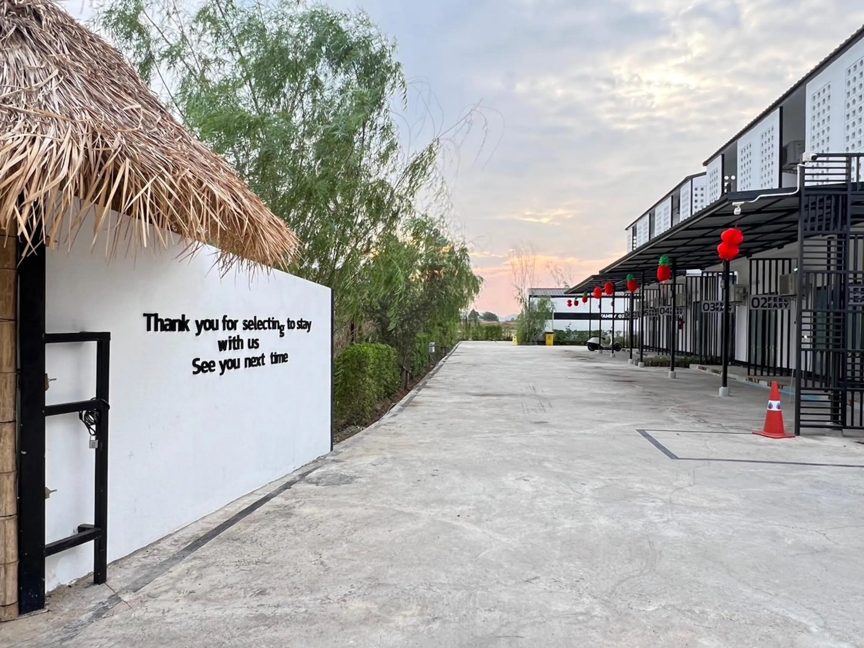 Property building in Penguin Villa Resort & Bistro