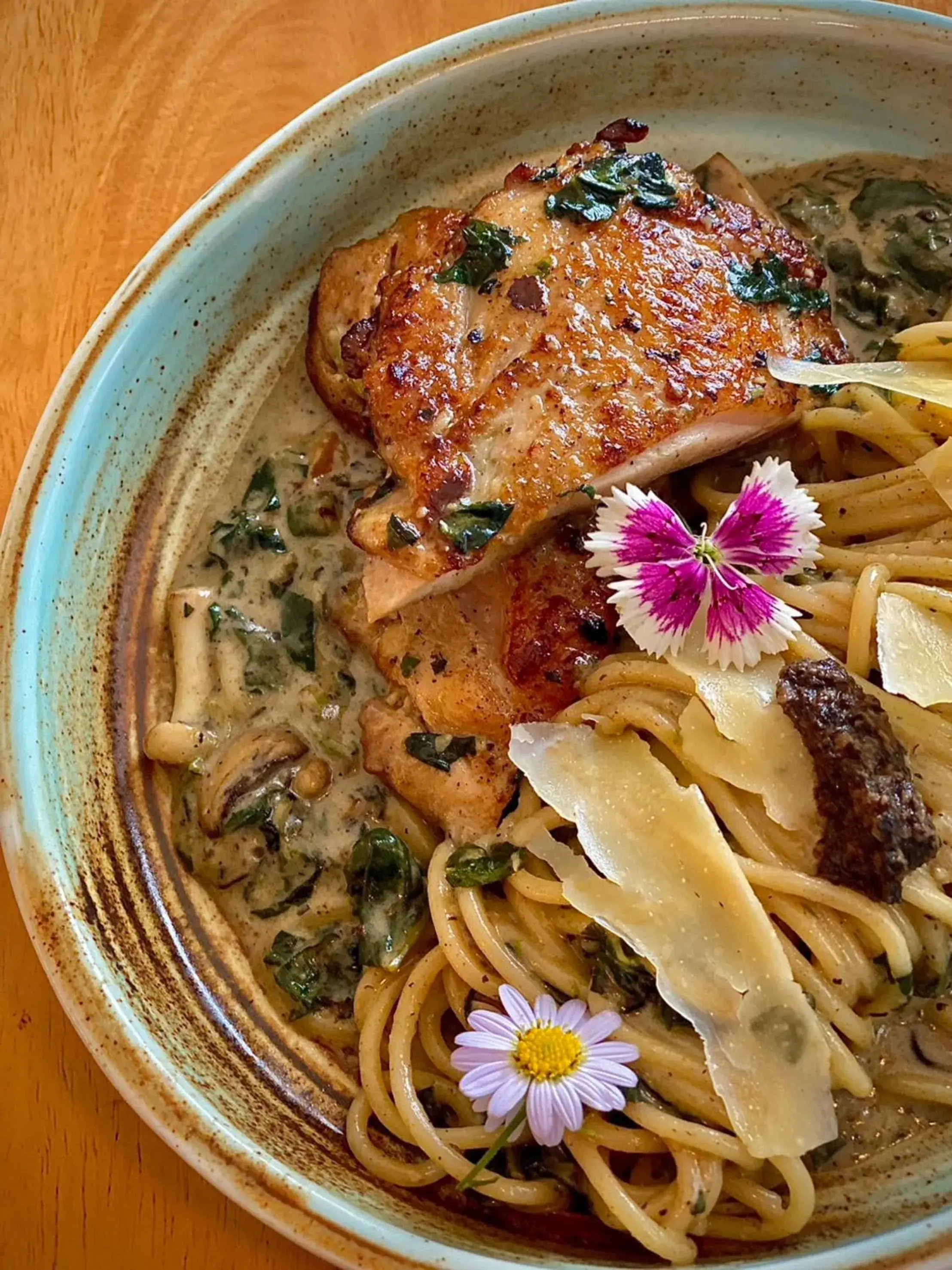 Restaurant/places to eat in Penguin Villa Resort & Bistro Restaurant/places to eat in Penguin Villa Resort & Bistro