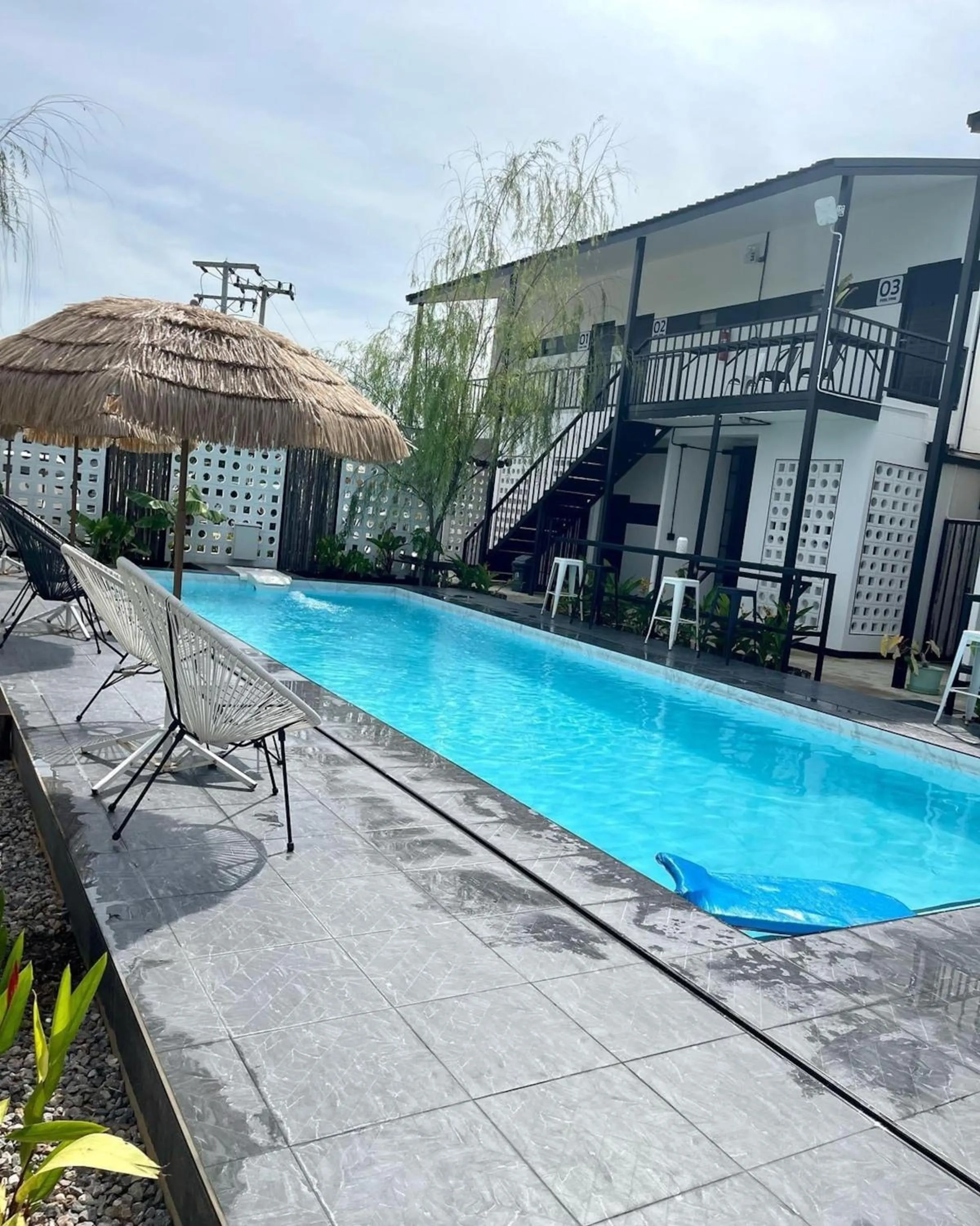 Property building in Penguin Villa Resort & Bistro