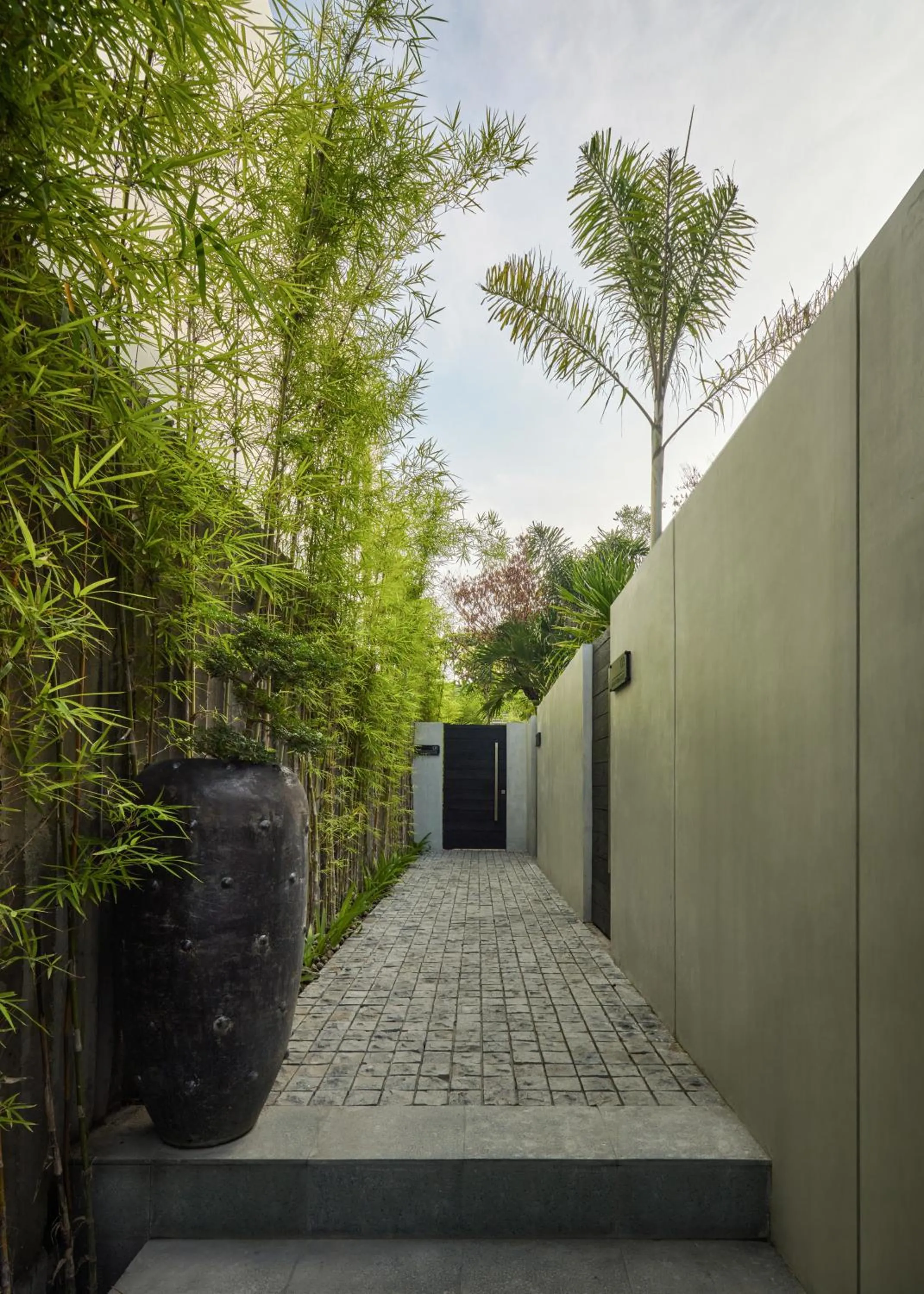 Day in NEXA Townhouse Umalas Canggu