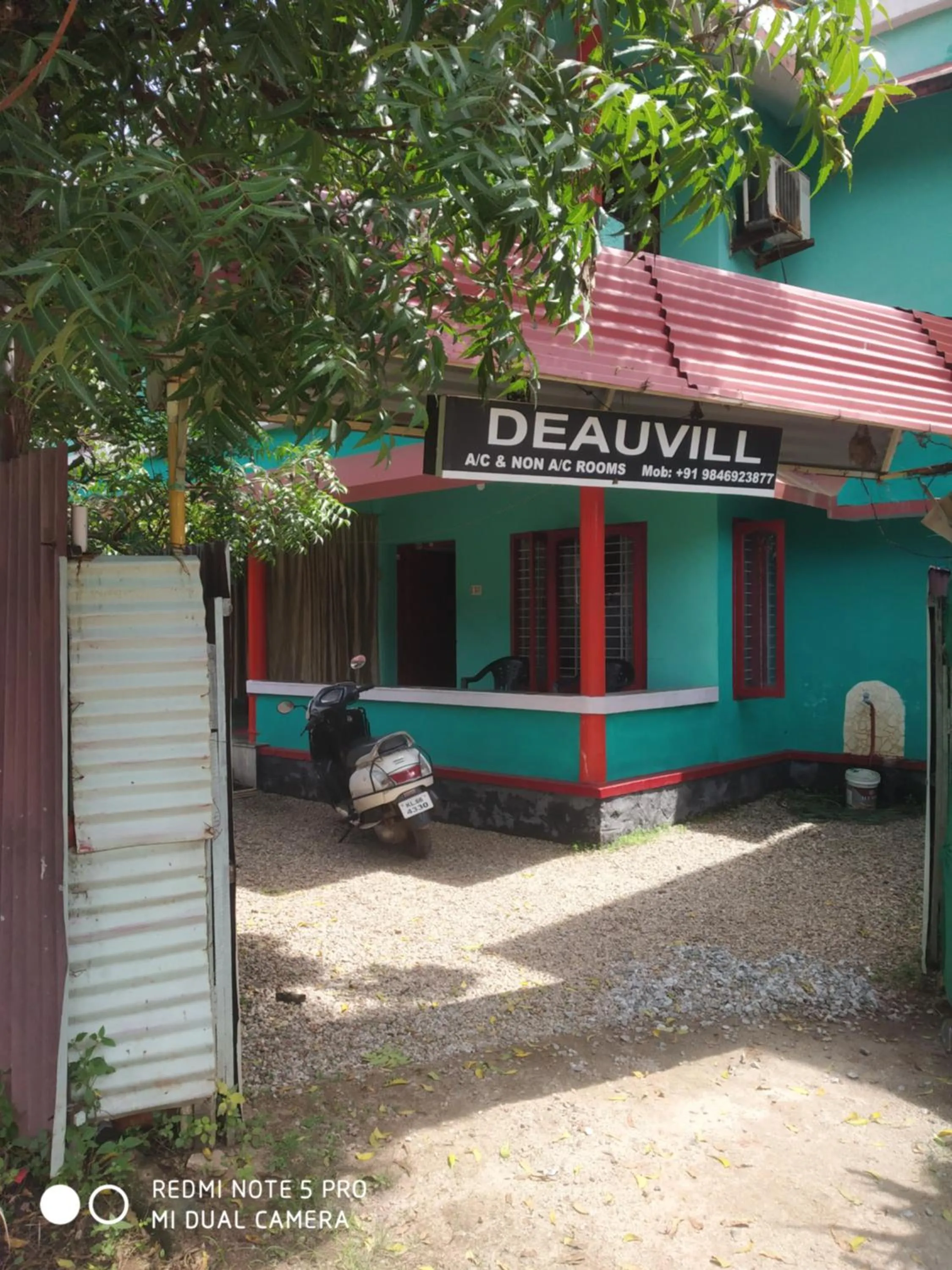 Deauvill Home Stay