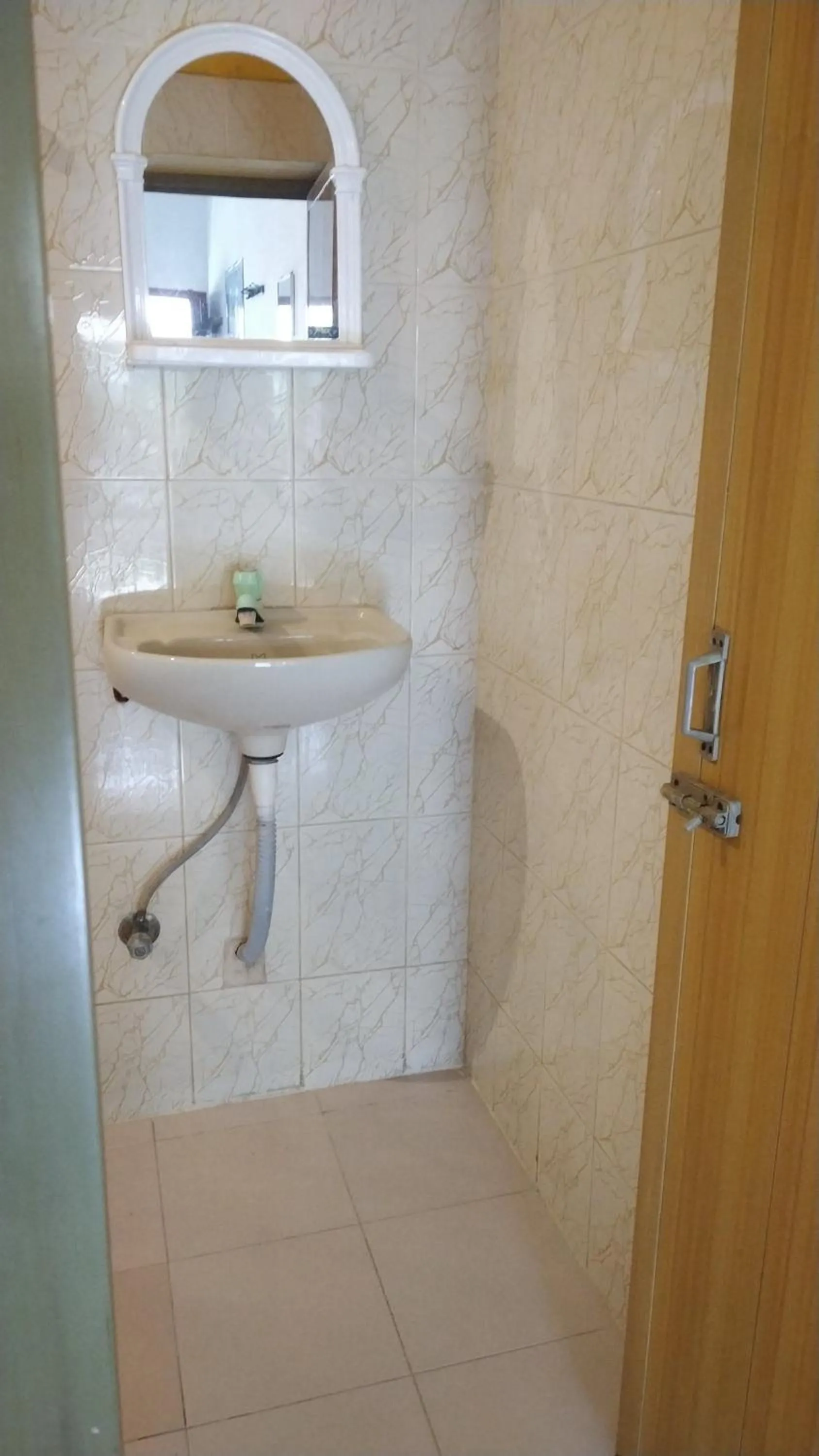 Deauvill Home Stay