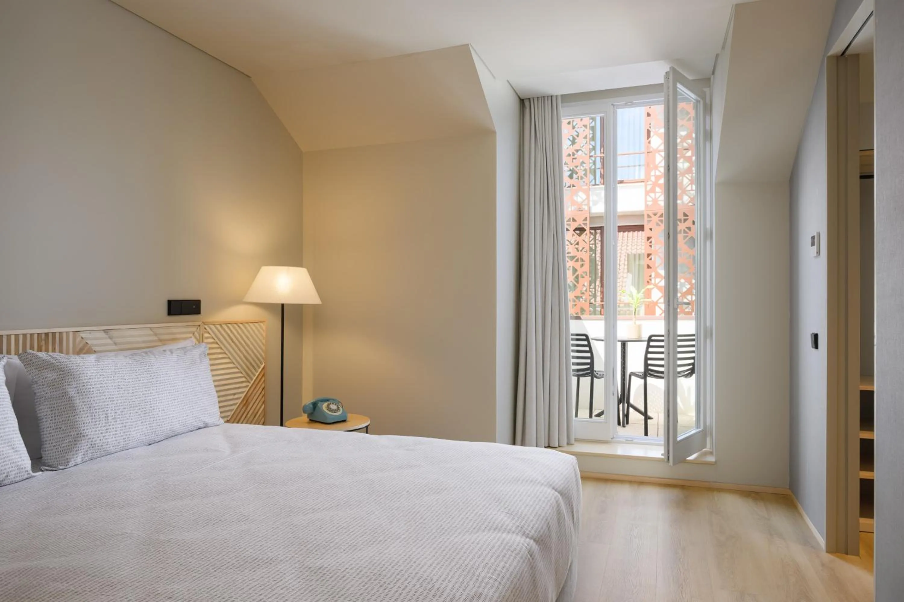 Bed in INNSiDE by Meliá Braga Centro