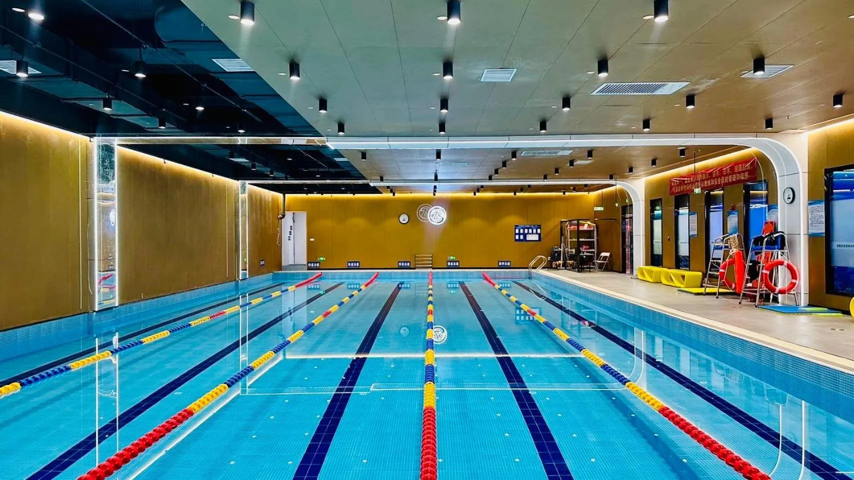 Beijing Xiamenair Jianianhua Hotel