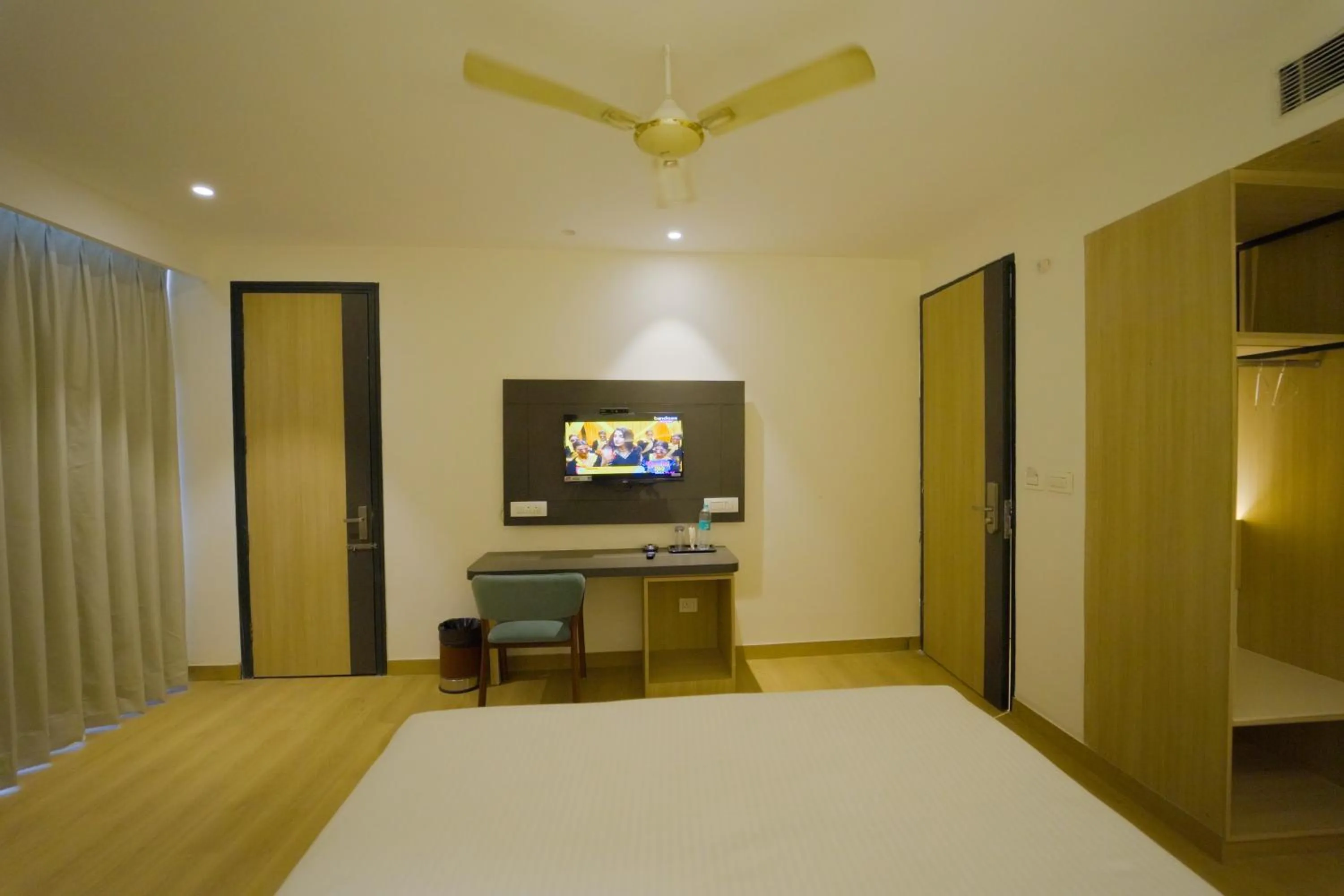 TV and multimedia, Bed in Pride Inn