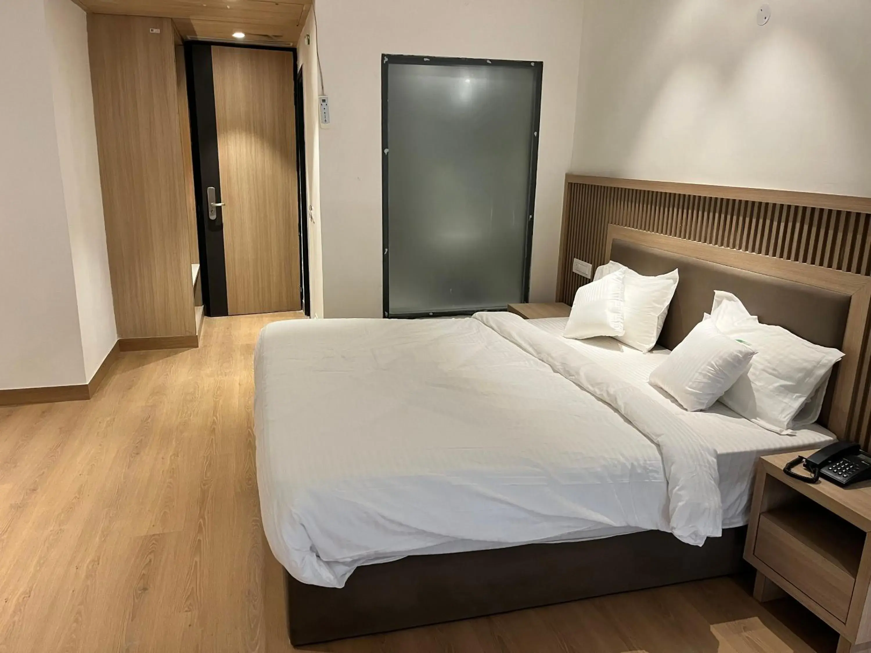 Bedroom, Bed in Pride Inn Bedroom, Bed in Pride Inn