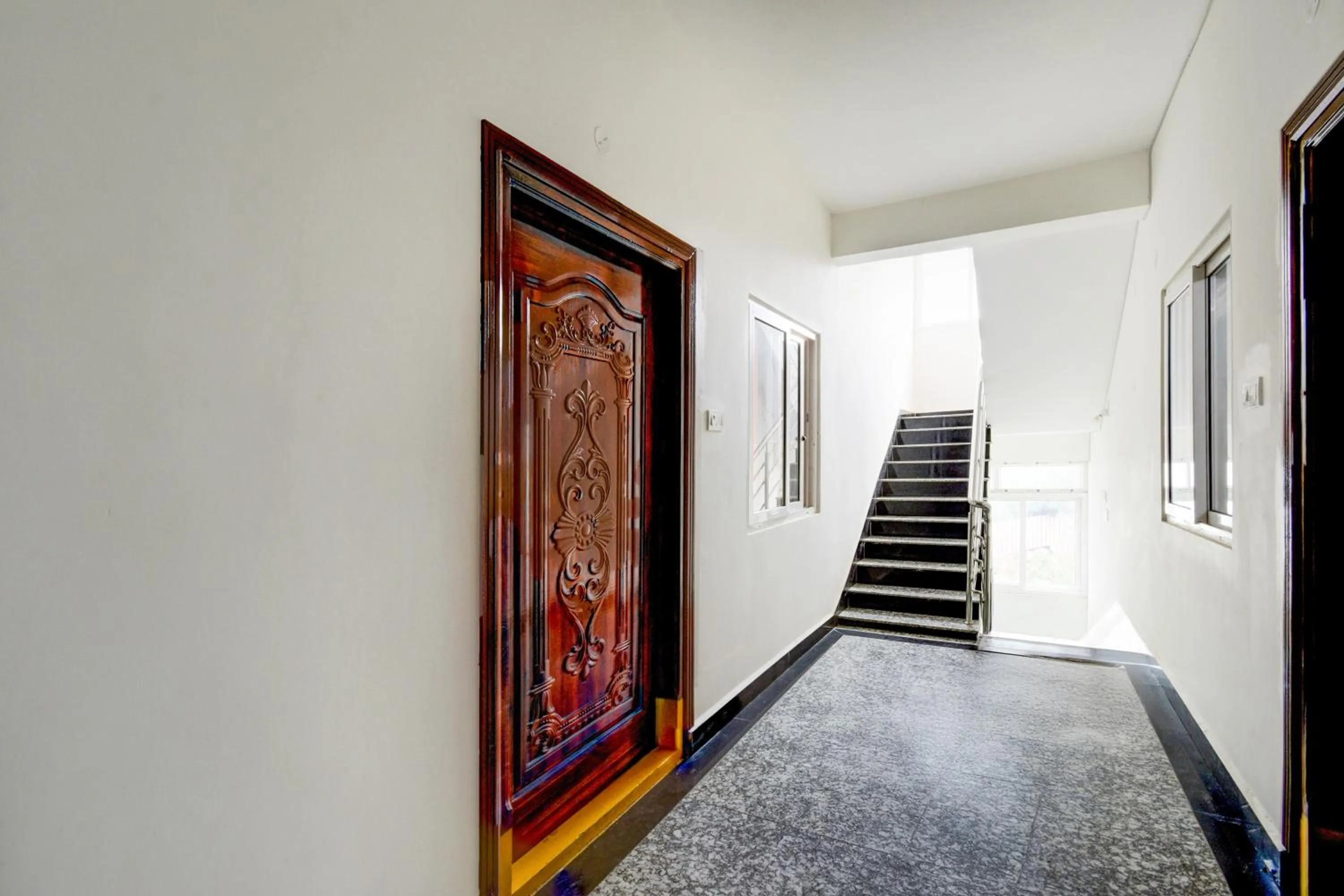 Lobby or reception in Super Collection O DLF CyberCity Hyderabad Formerly Key Suites