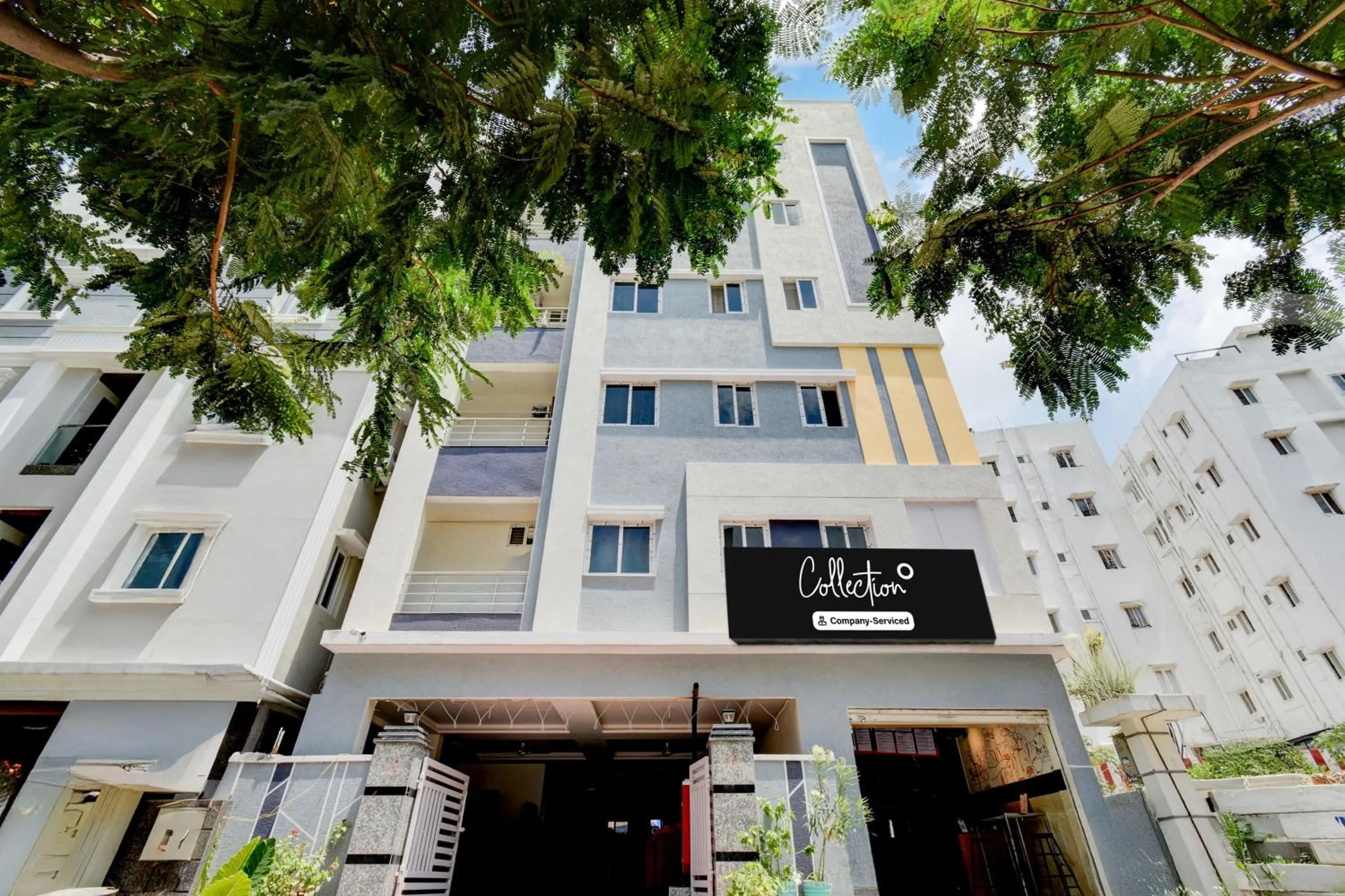 Facade/entrance in Super Collection O DLF CyberCity Hyderabad Formerly Key Suites