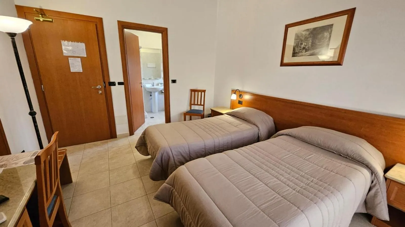 Twin Room in GH Hotel