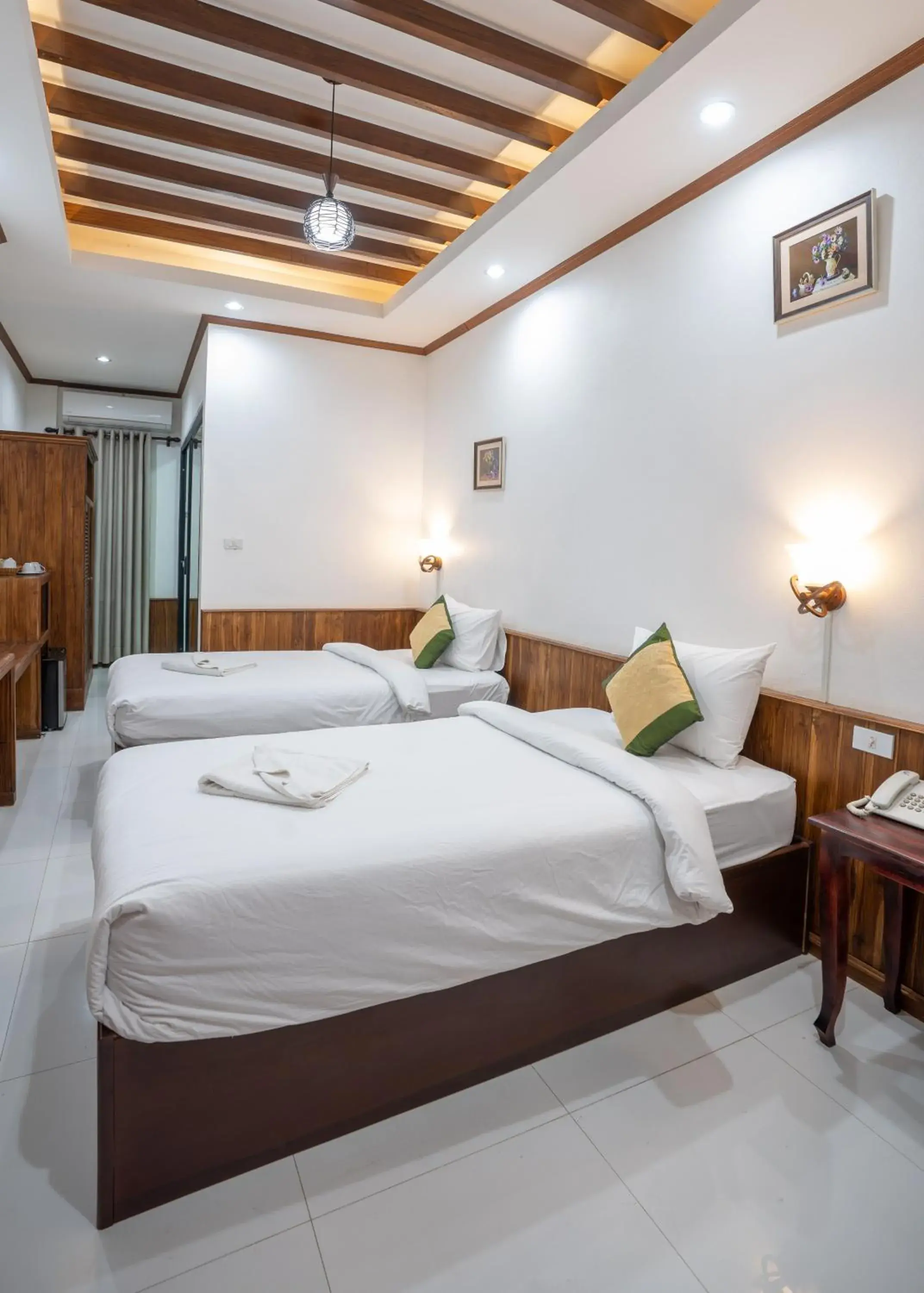 Bedroom, Bed in Luangsay Inn Bedroom, Bed in Luangsay Inn