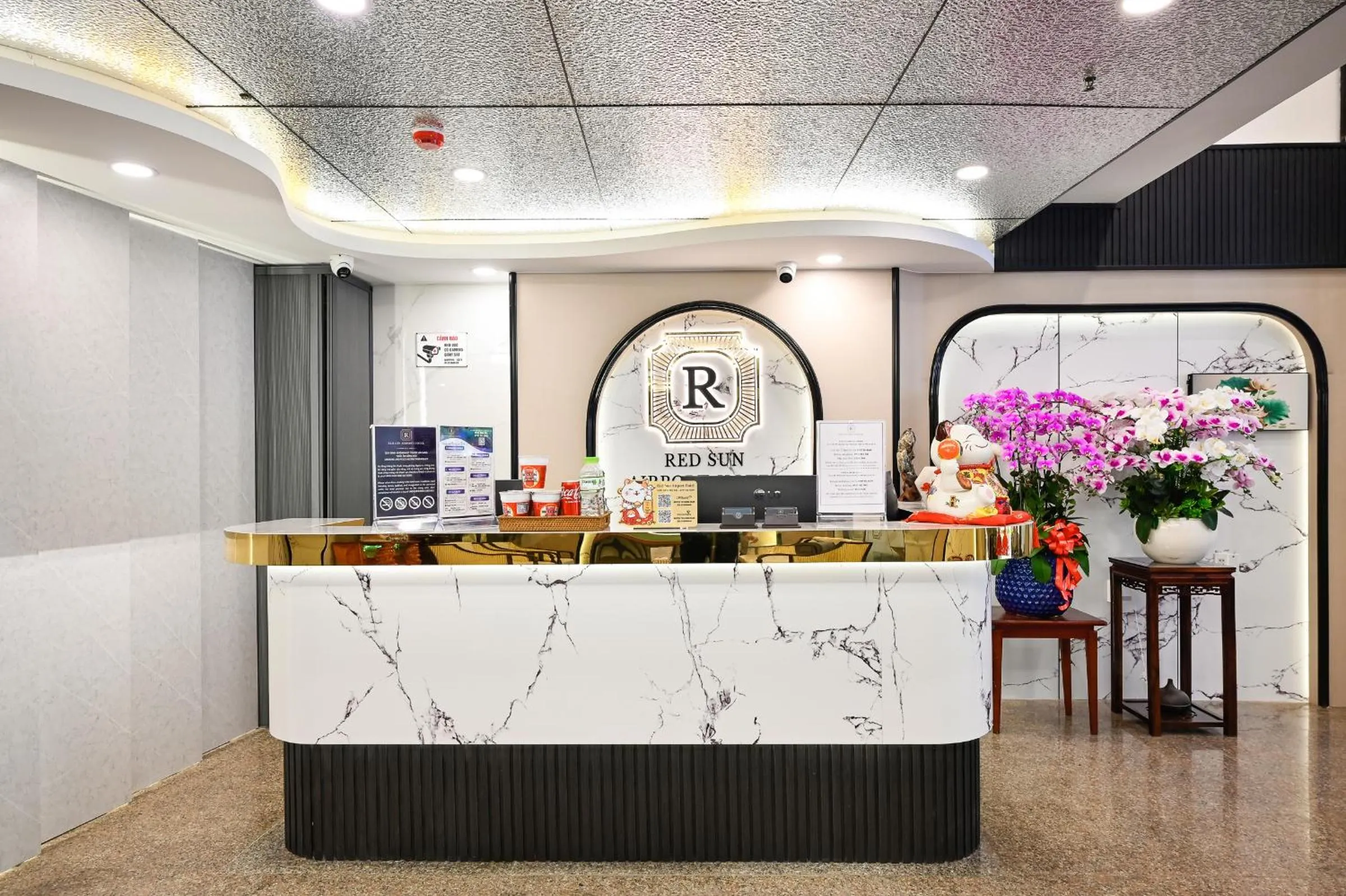 Lobby or reception in Red Sun Airport Saigon Hotel