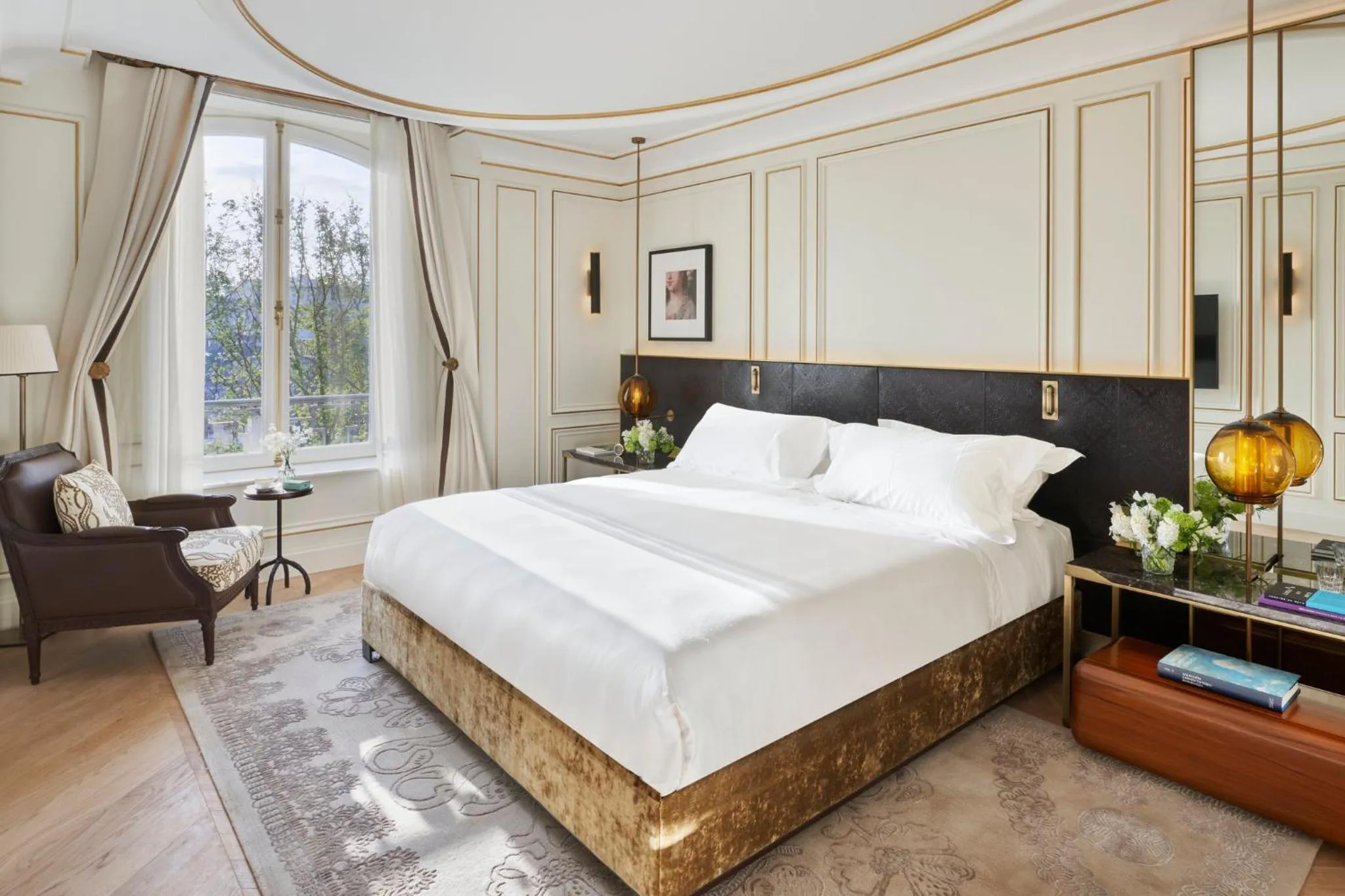 Photo of the whole room, Bed in Mandarin Oriental Ritz, Madrid