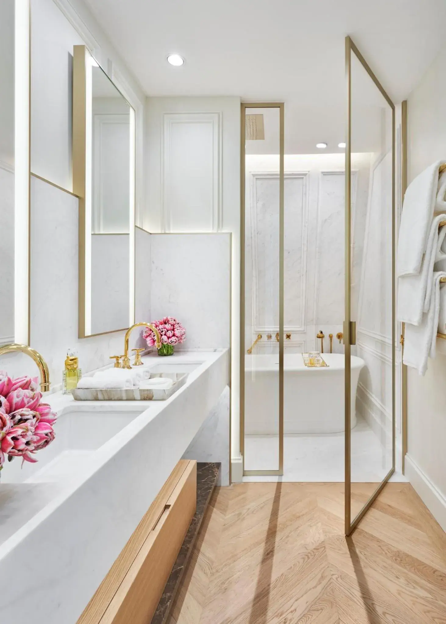 Photo of the whole room in Mandarin Oriental Ritz, Madrid Photo of the whole room in Mandarin Oriental Ritz, Madrid