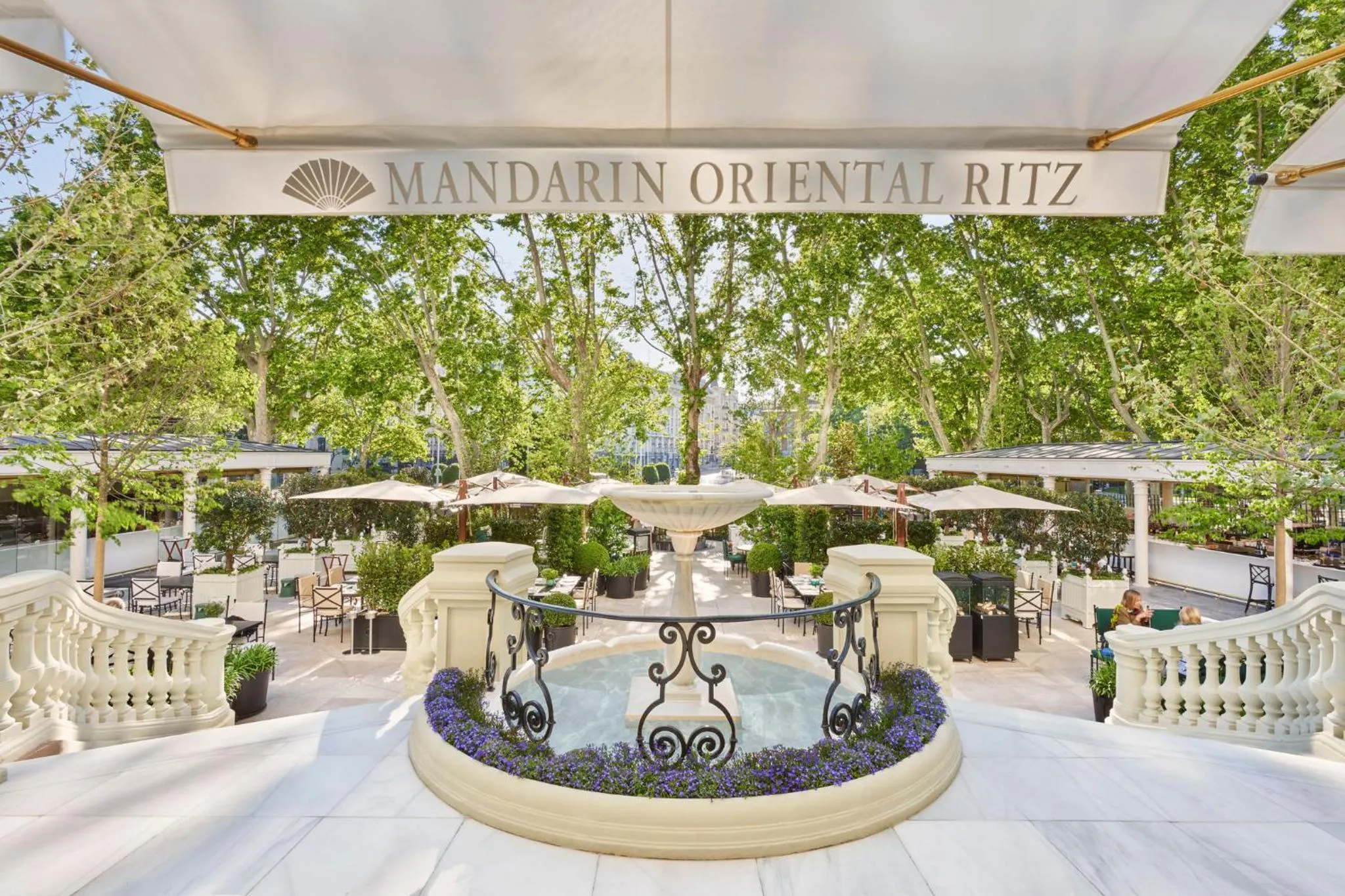 Property building in Mandarin Oriental Ritz, Madrid