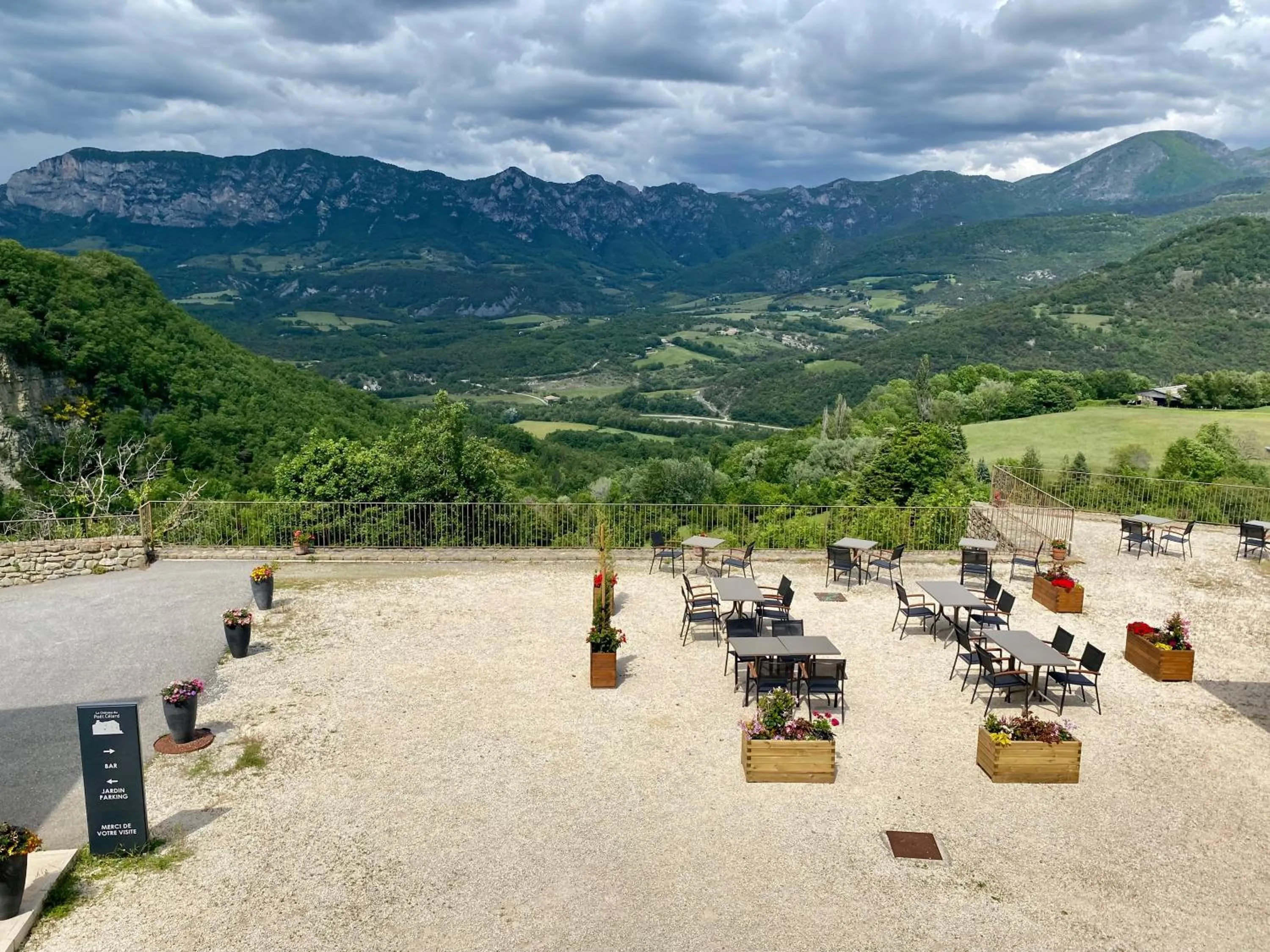 Natural landscape in Château du Poët-Célard
