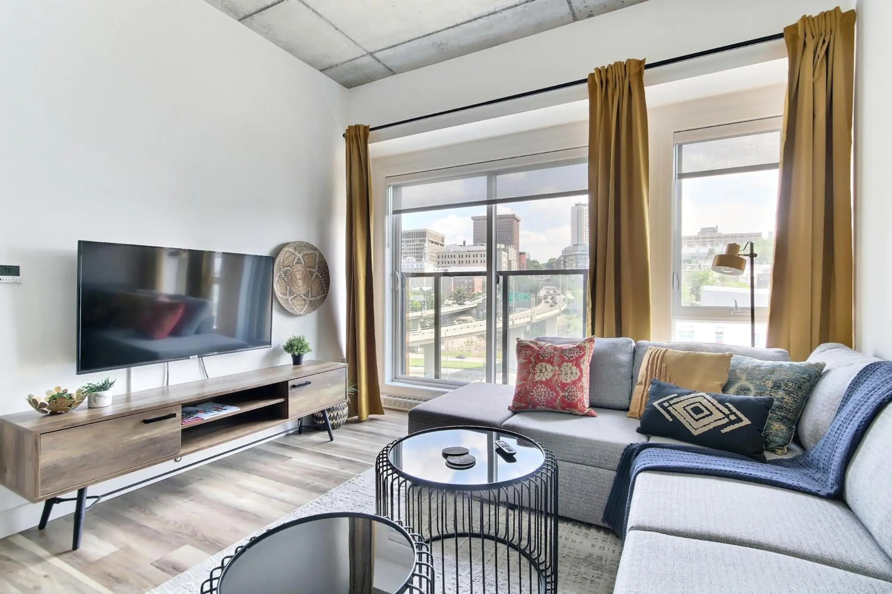 Penthouse, near old city Penthouse, near old city
