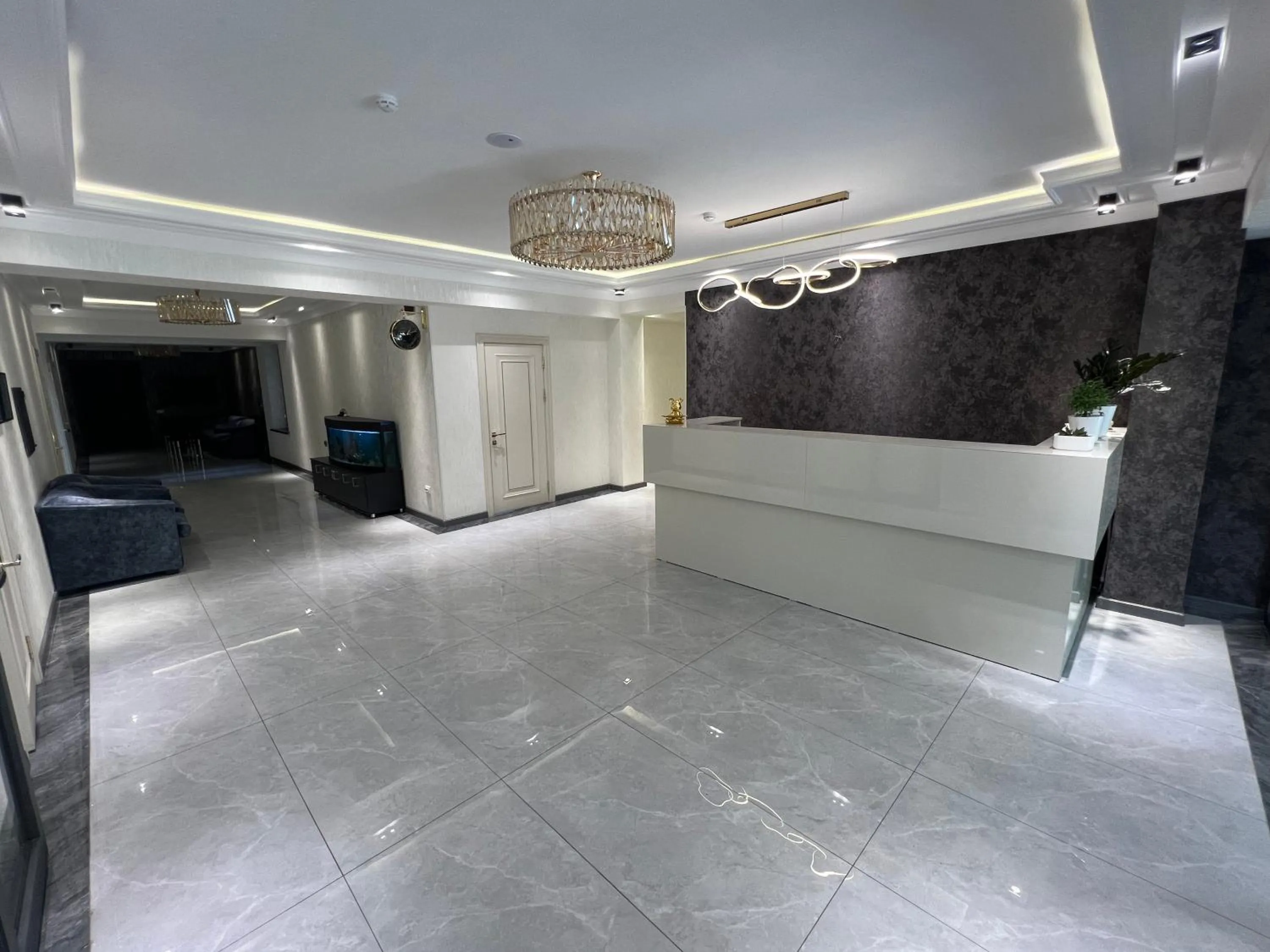 Property building in DSF GARDEN HOTEL