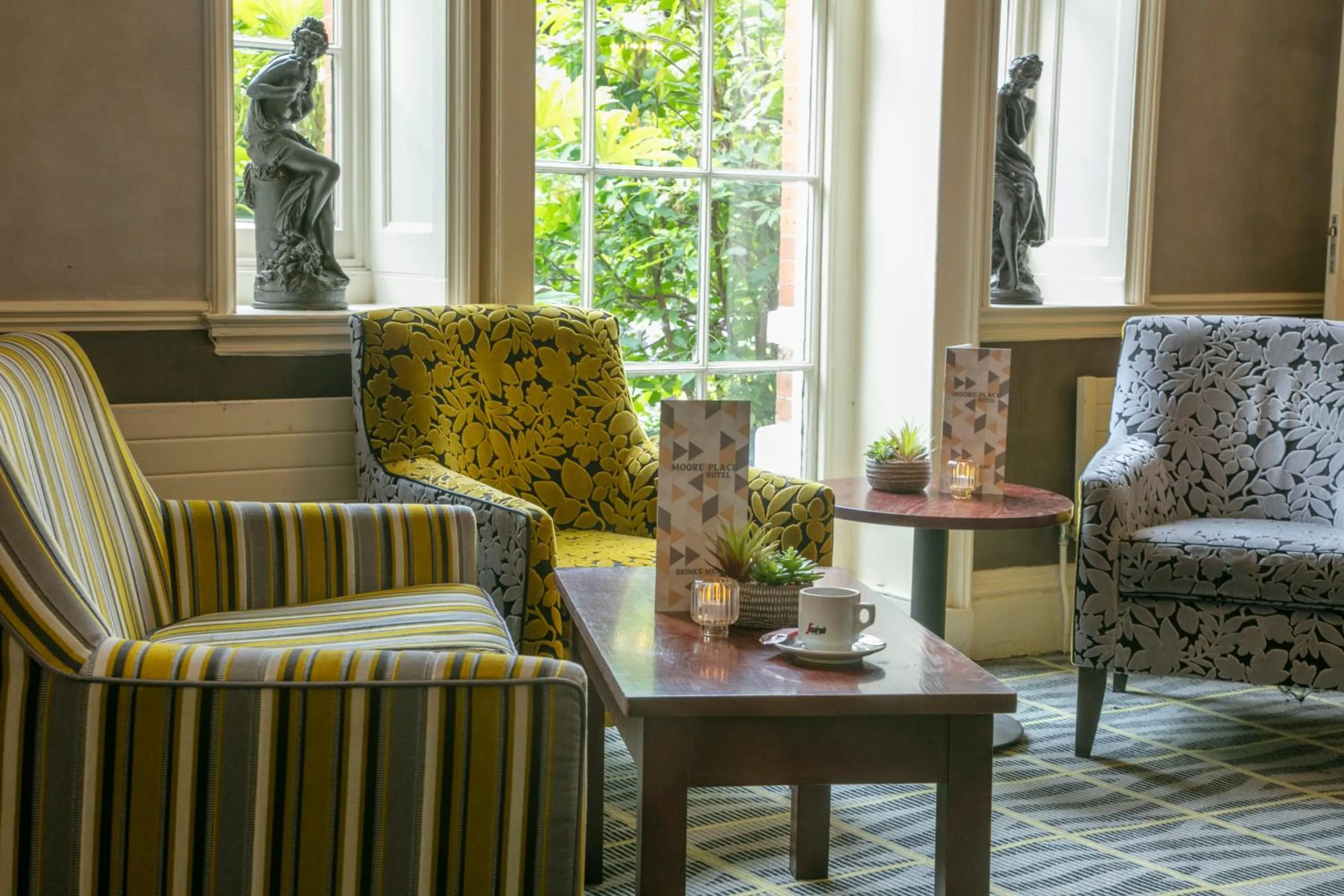 Lounge or bar in Best Western Moore Place Hotel