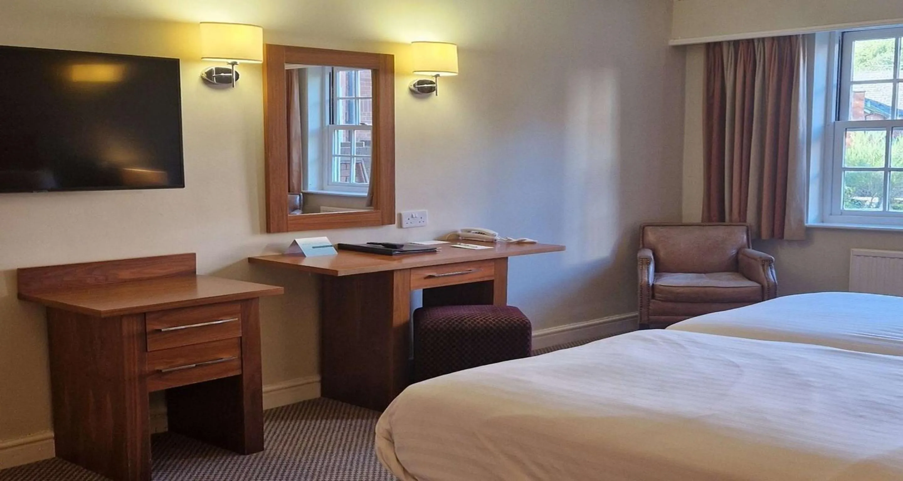 Bedroom, Bed in Best Western Moore Place Hotel