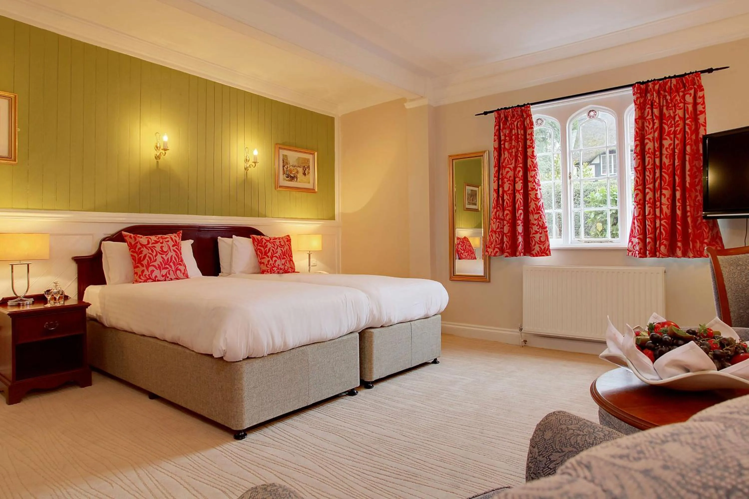 Bedroom, Bed in Best Western Moore Place Hotel