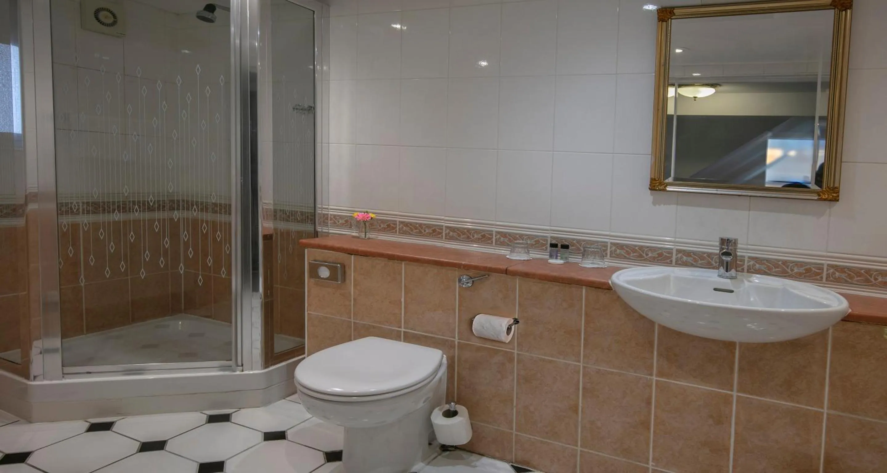 Bathroom in Best Western Moore Place Hotel