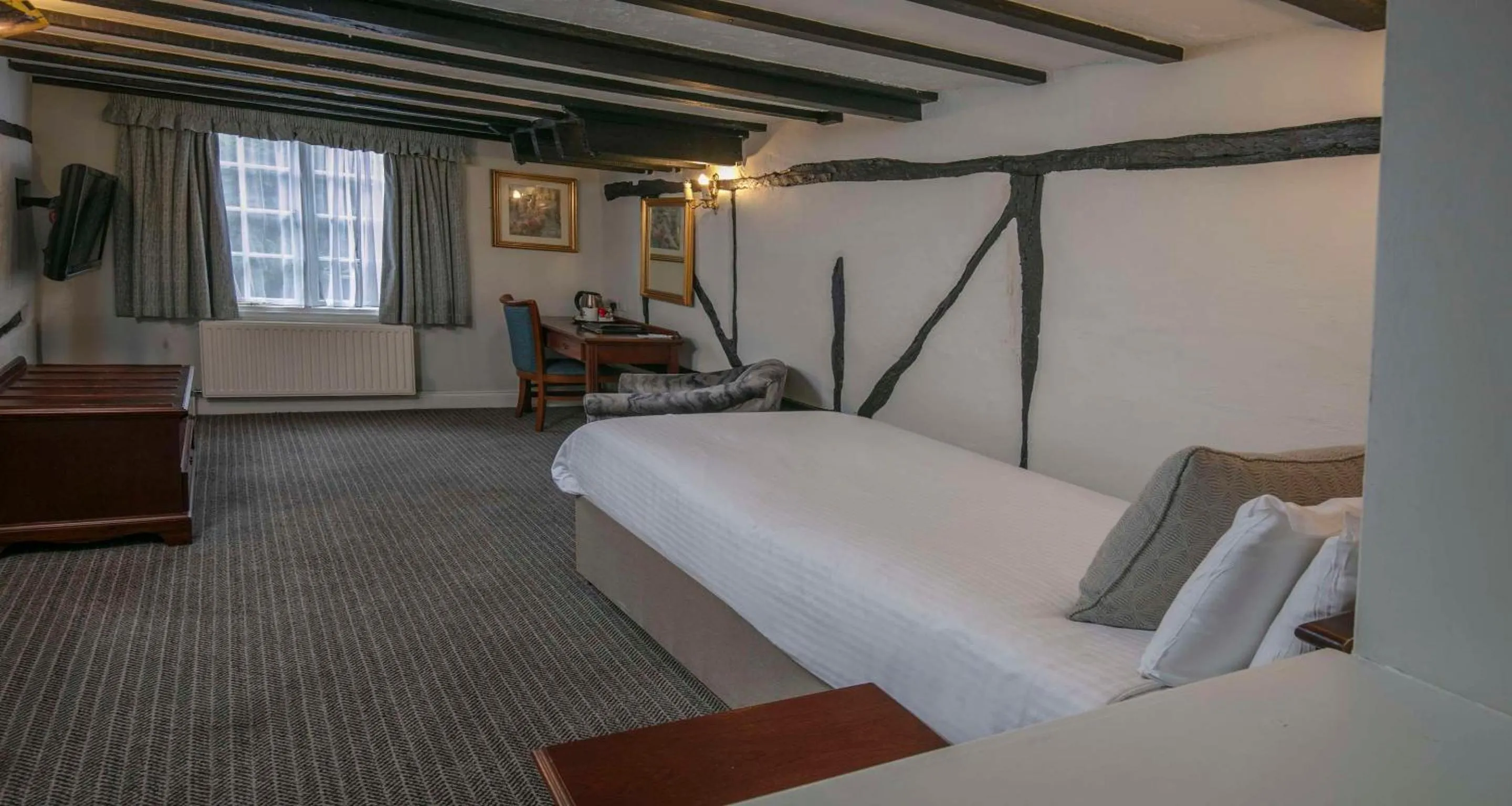 Bedroom, Bed in Best Western Moore Place Hotel