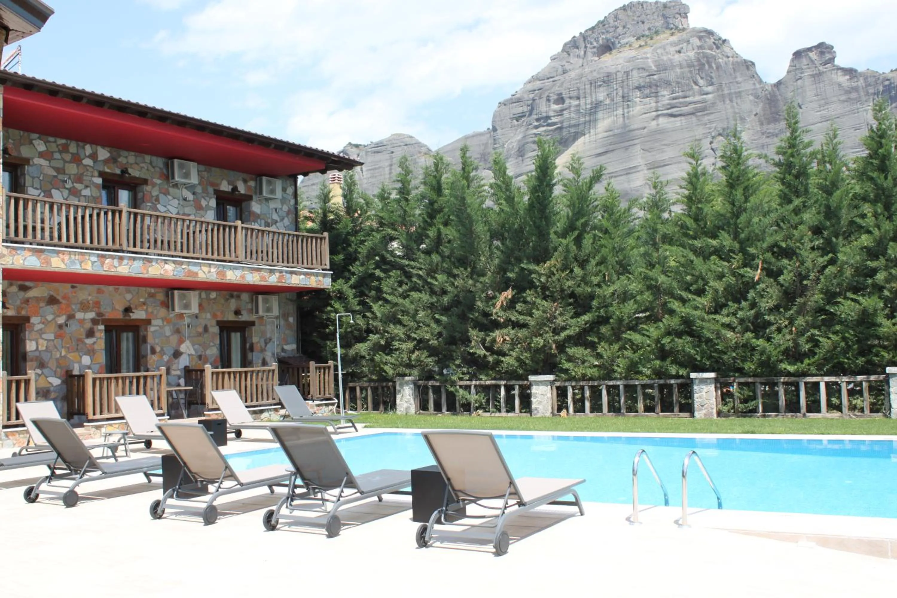 Monastiri Guesthouse