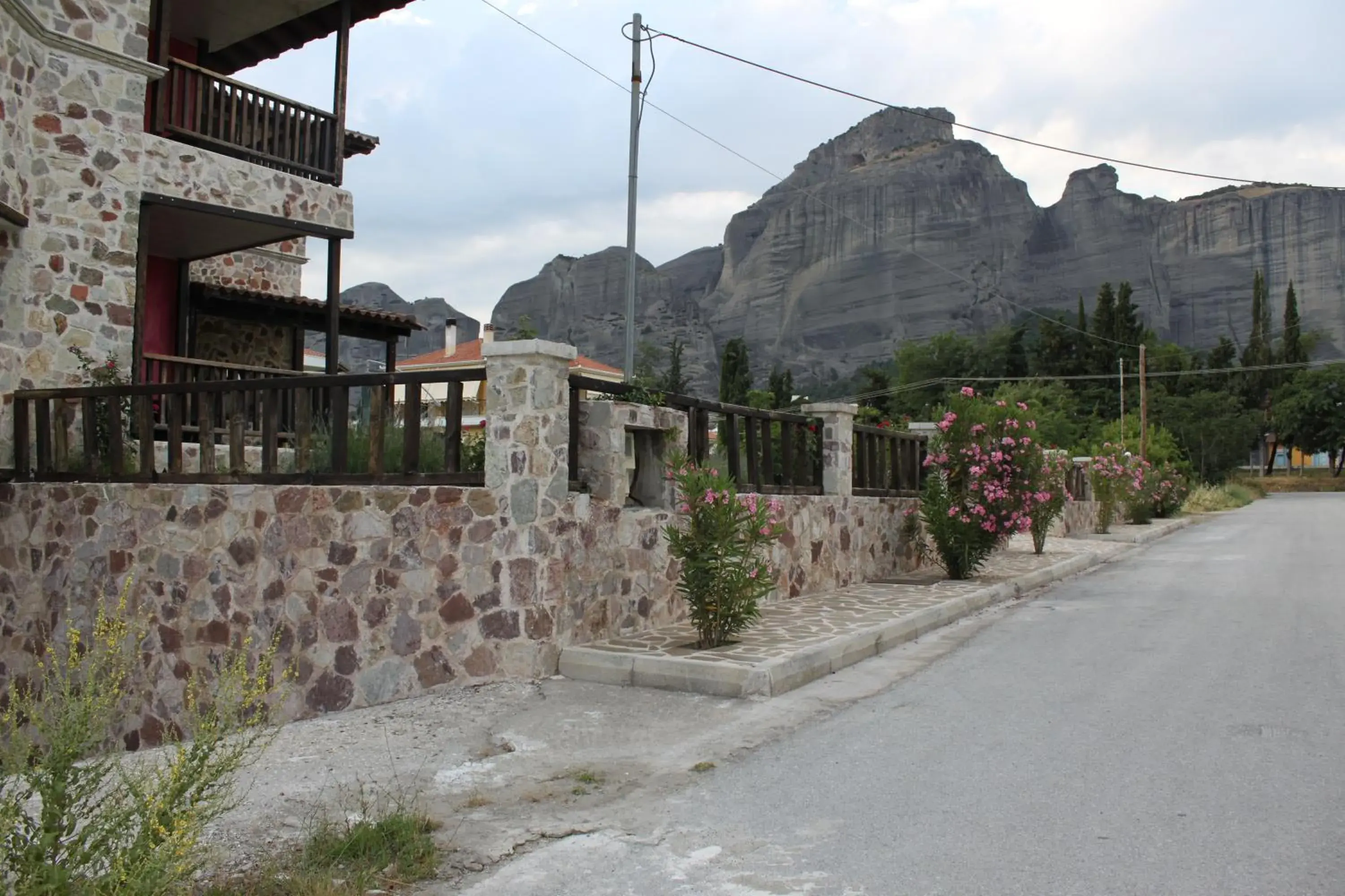 Facade/entrance in Monastiri Guesthouse Facade/entrance in Monastiri Guesthouse