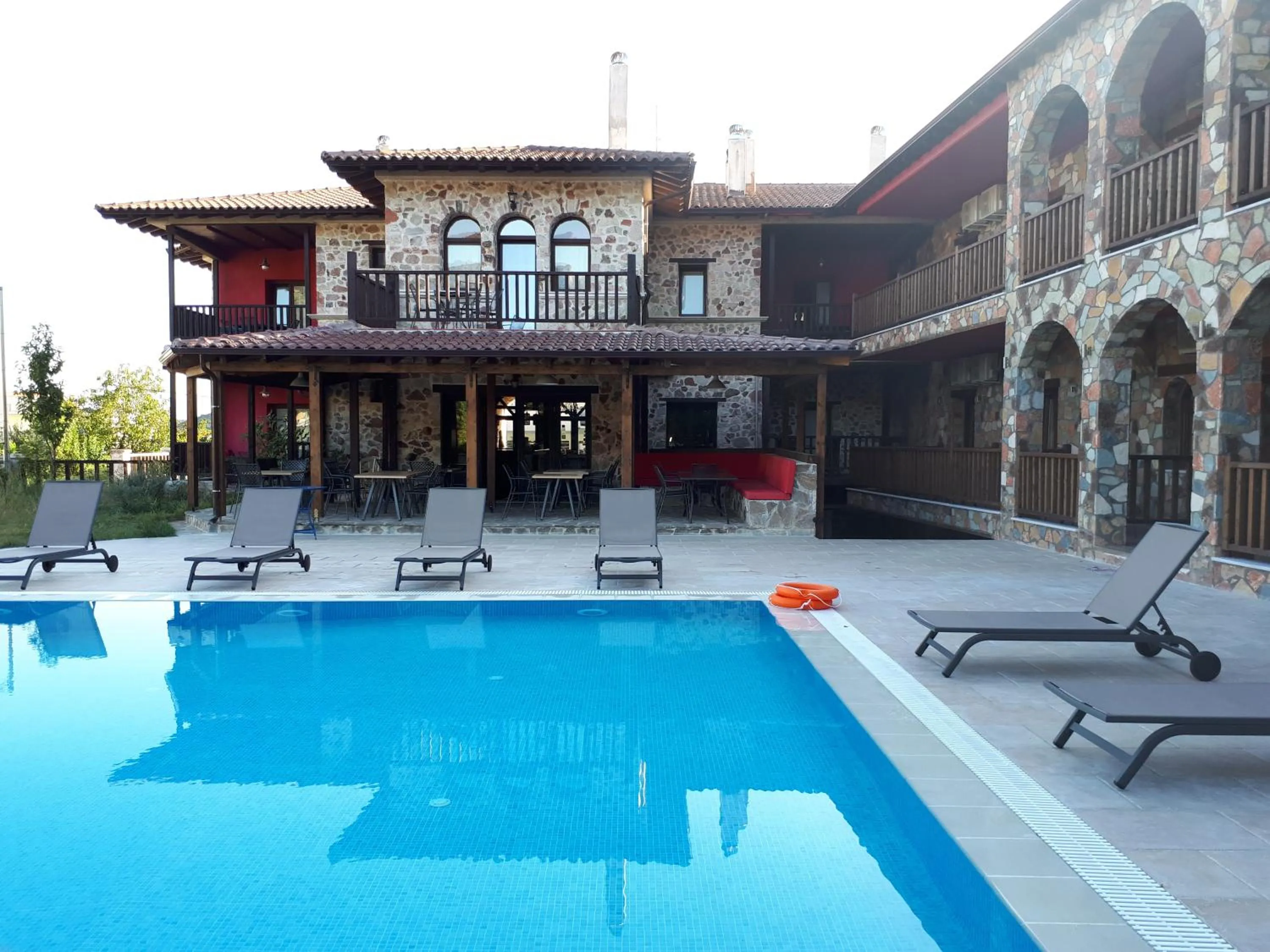 Monastiri Guesthouse