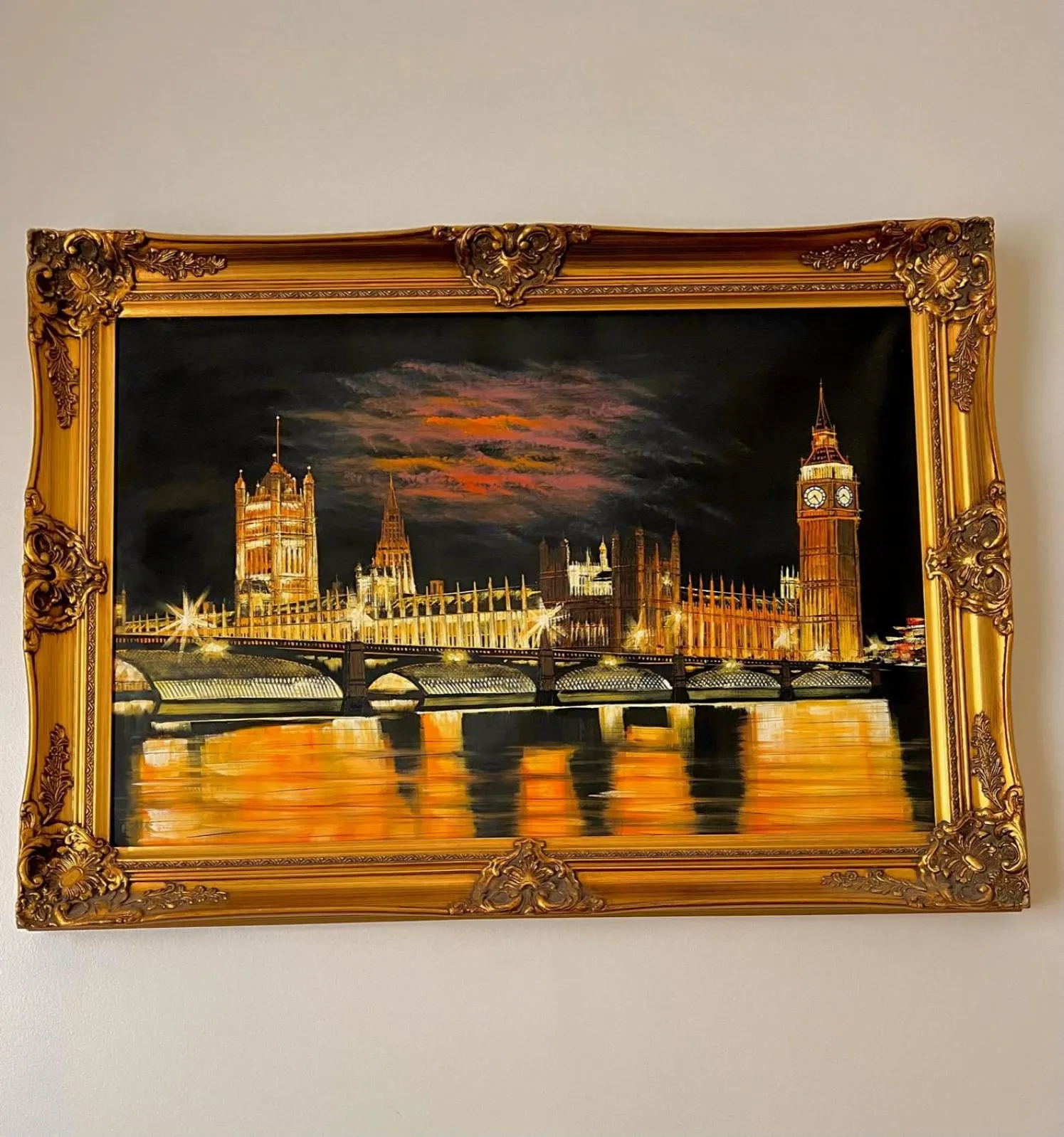 Property building in Melbourne House Hotel