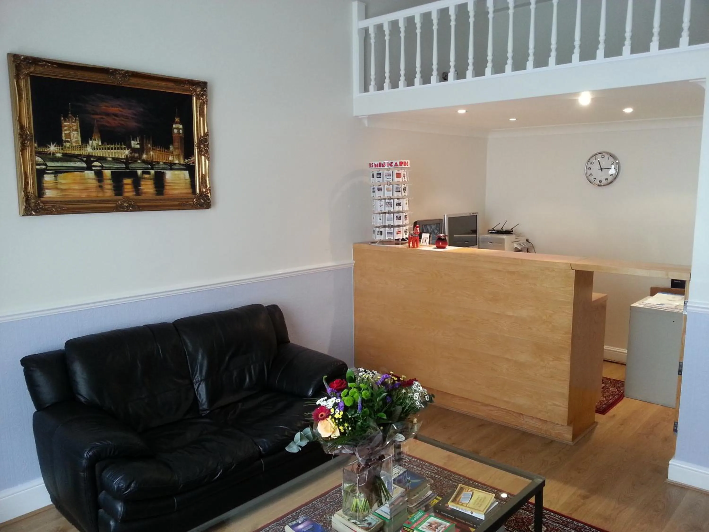 Lobby or reception in Melbourne House Hotel