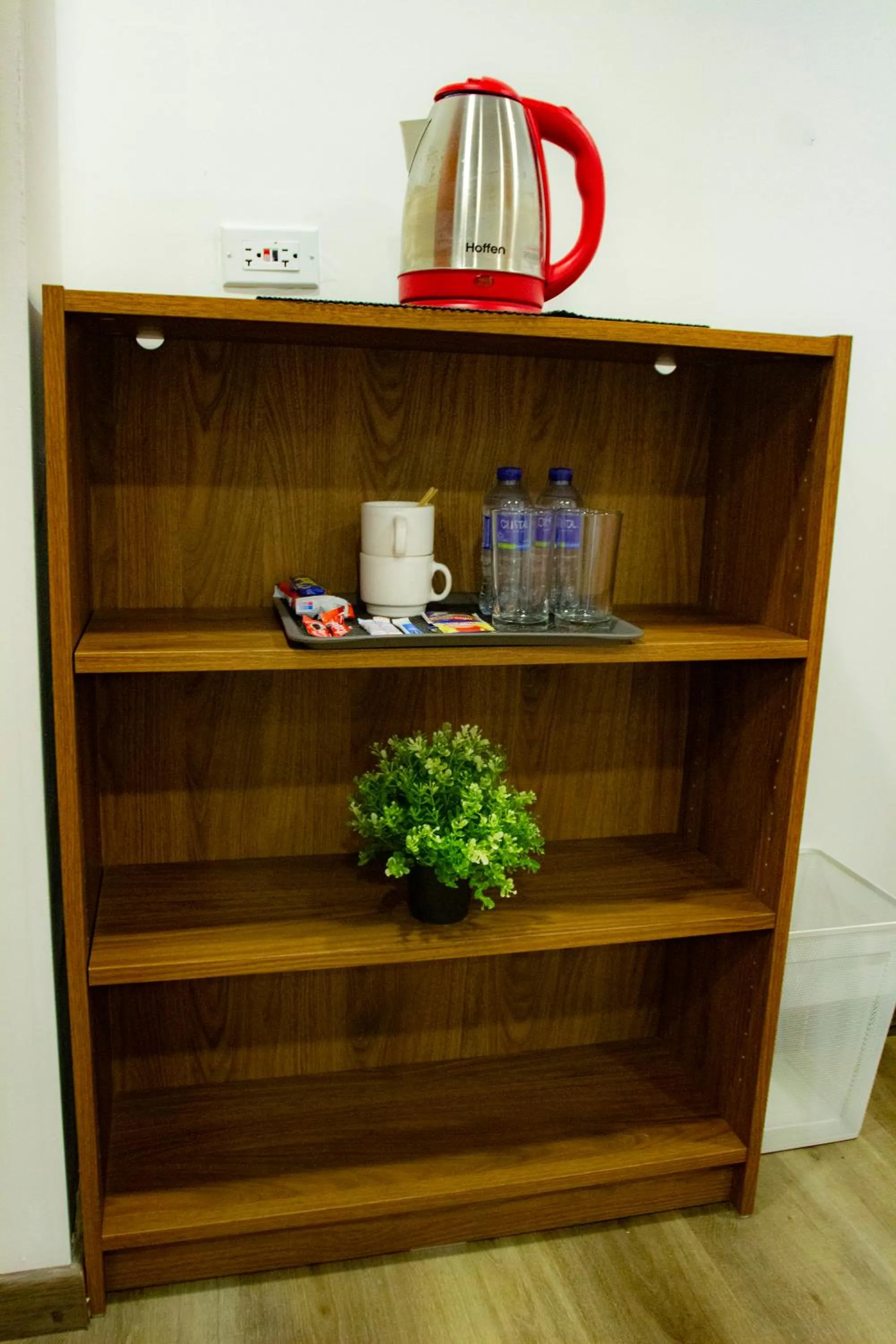 Coffee/tea facilities in BOG Living Suites