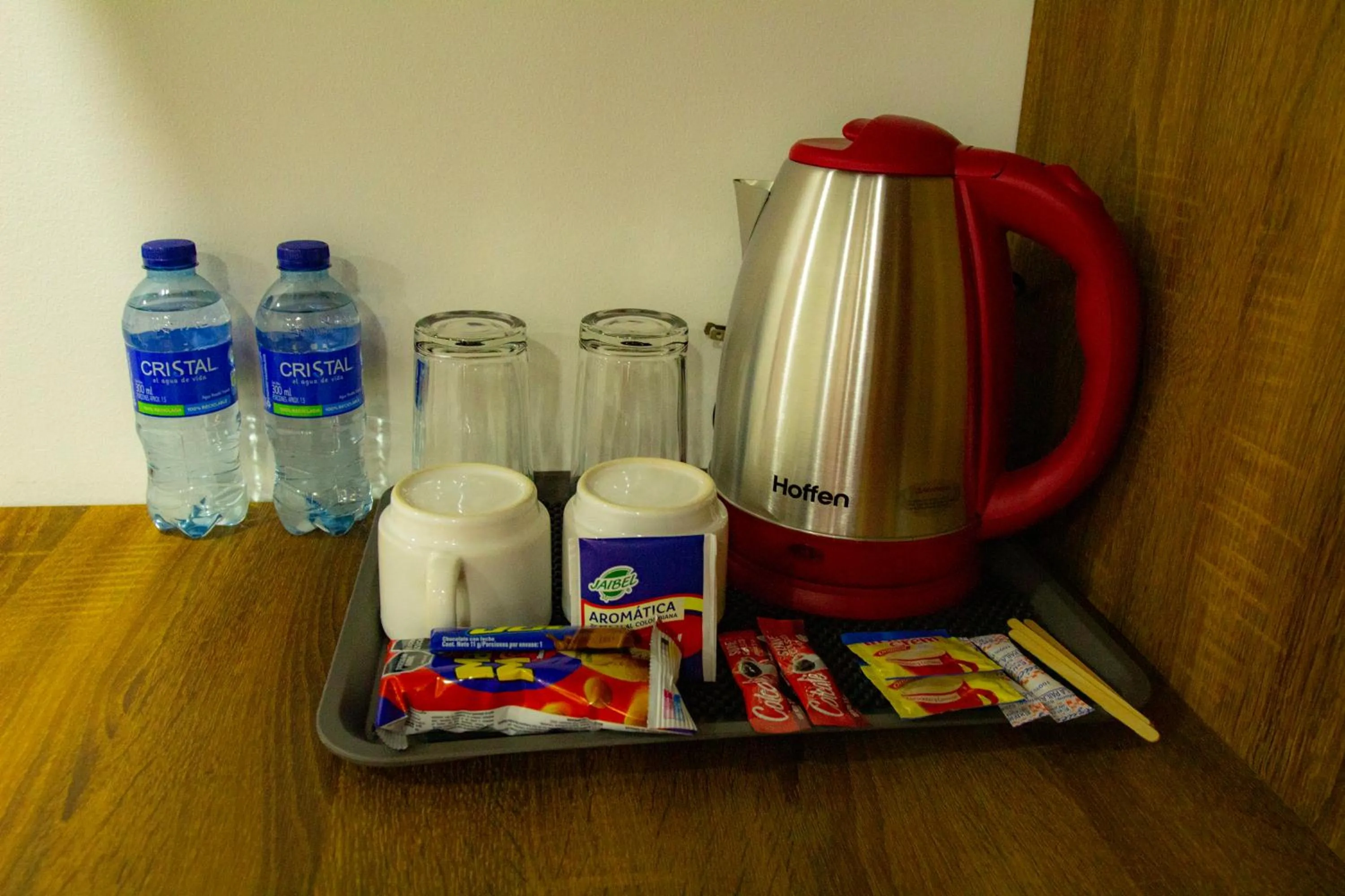 Coffee/tea facilities in BOG Living Suites
