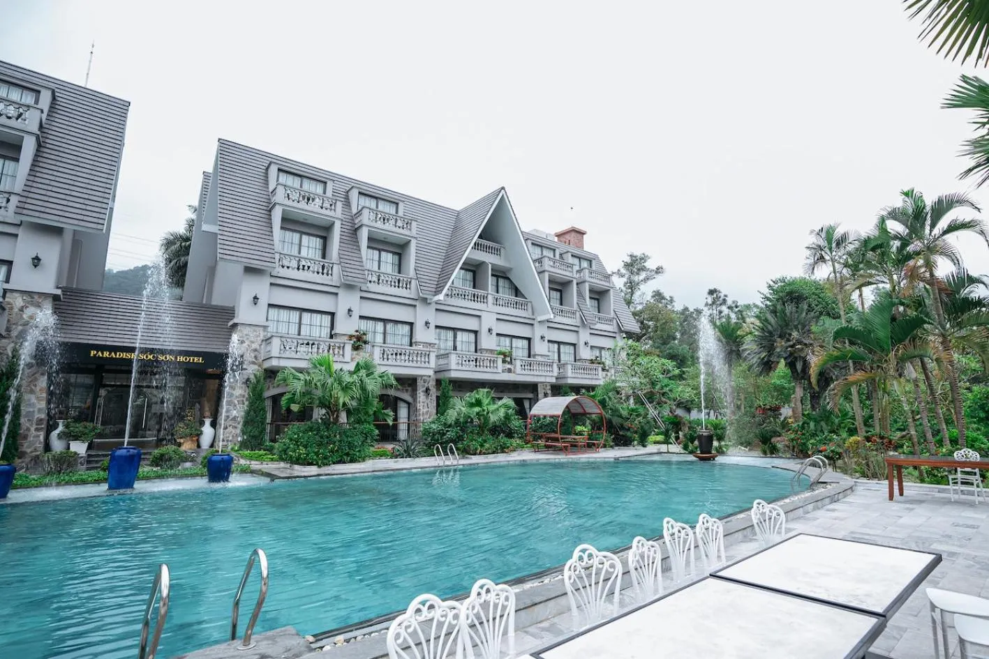 Swimming pool in Paradise Soc Son Resort