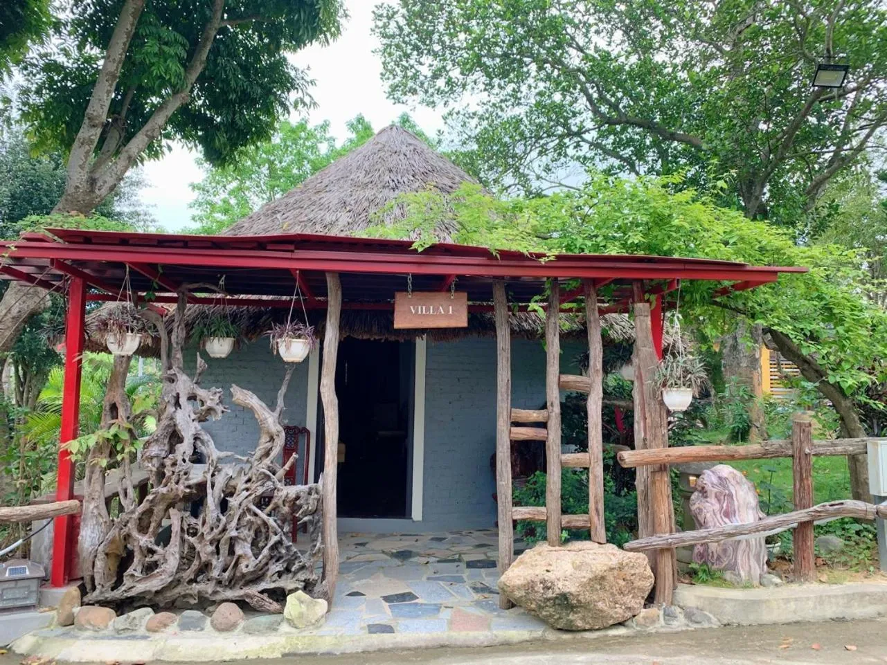 Property building in Paradise Soc Son Resort