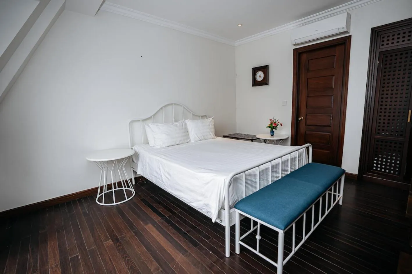 Bed in Paradise Soc Son Resort