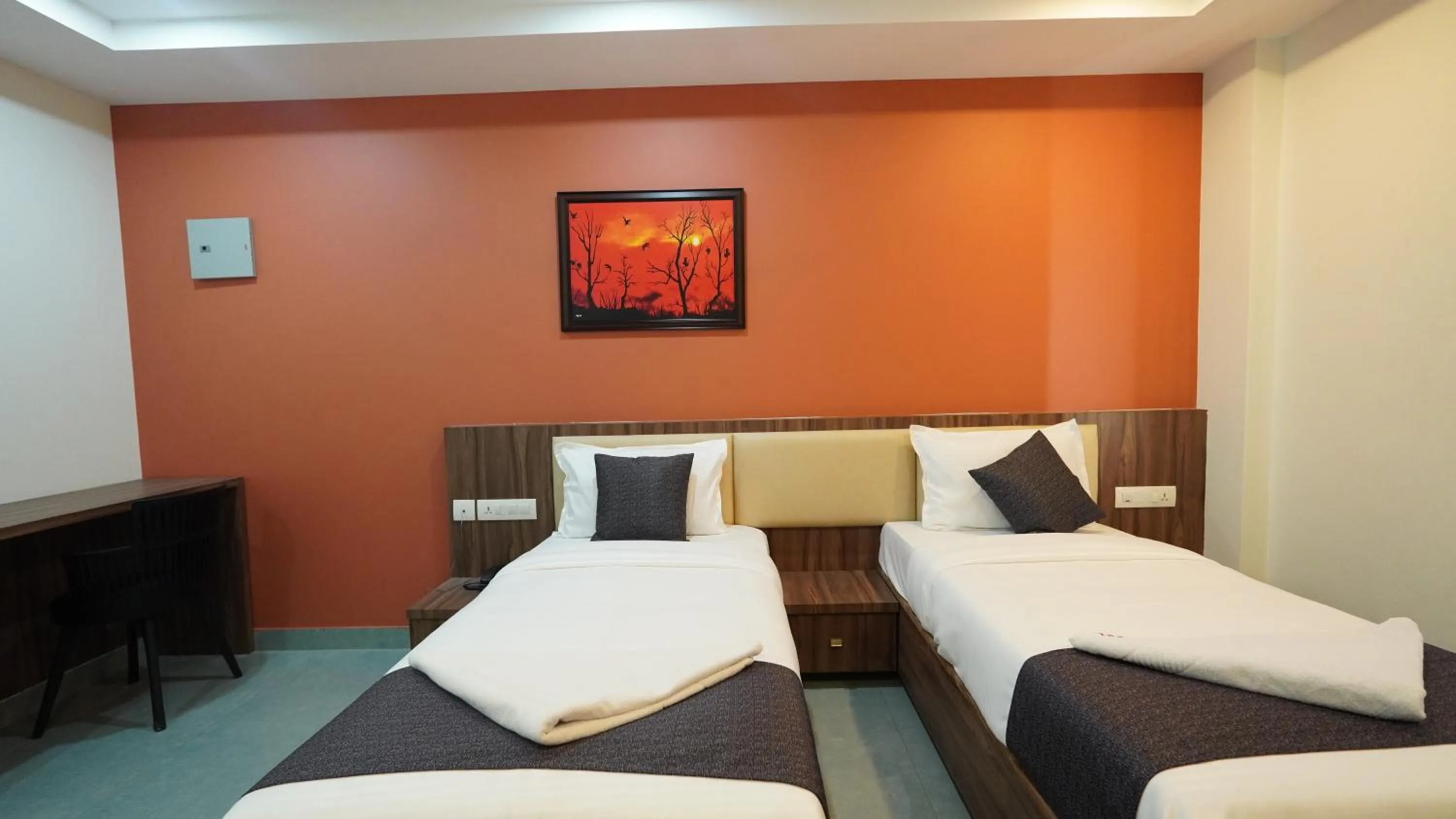 Deluxe Twin Room in Hotel Hive Inn - Kozhikode