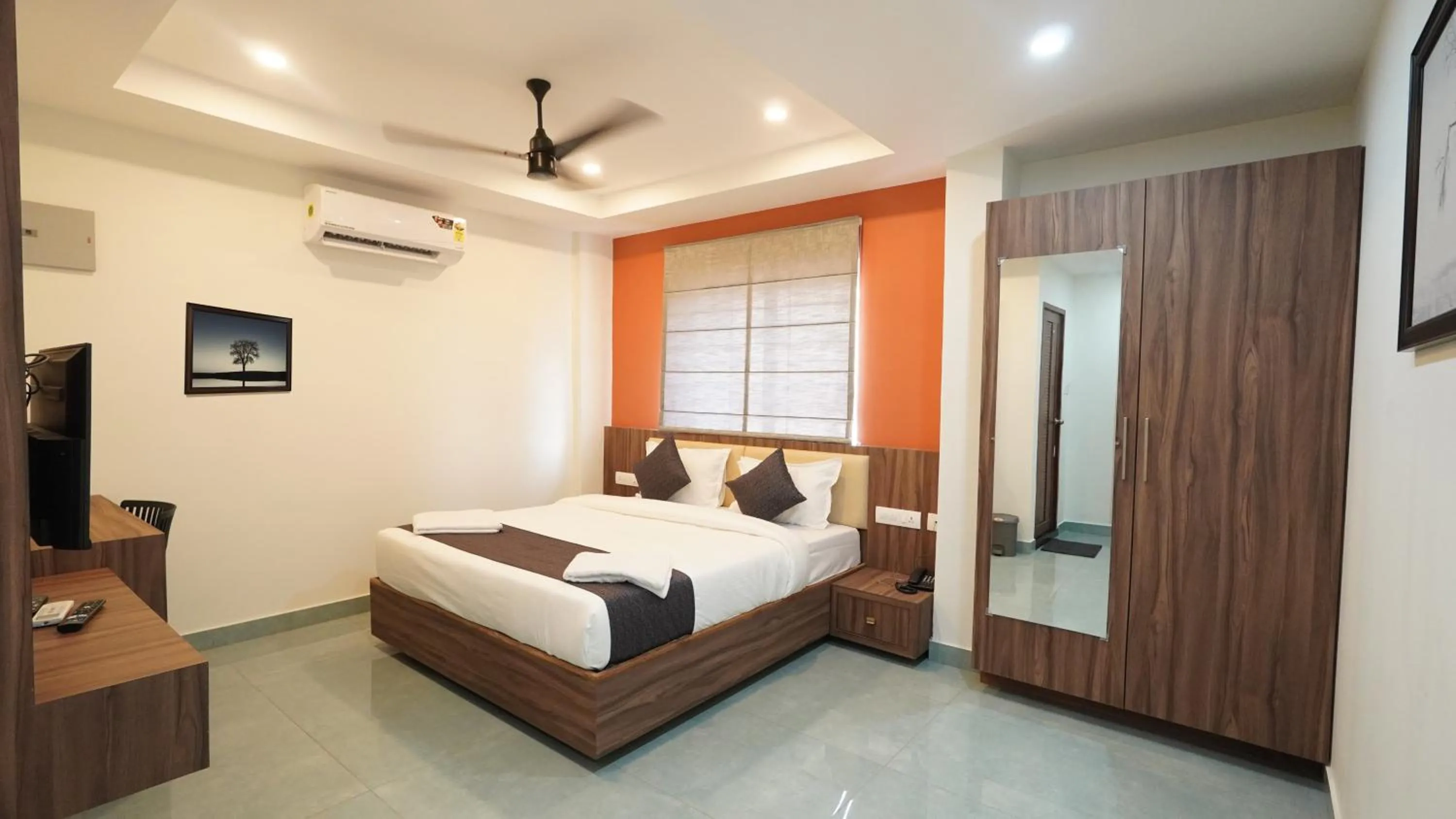 Hotel Hive Inn - Kozhikode