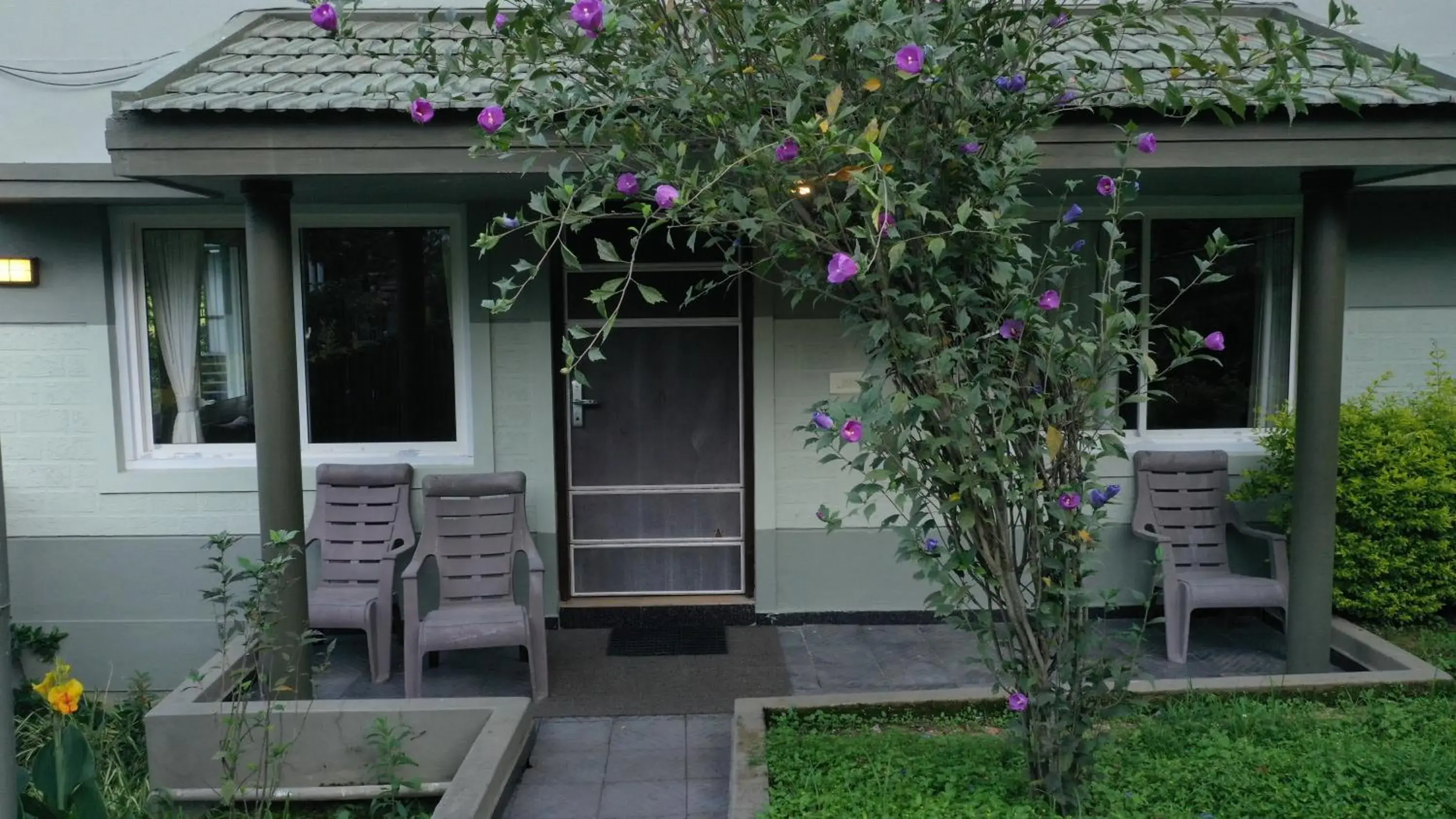 Property building in Avadale Kodaikanal - Stag Groups Not Allowed Property building in Avadale Kodaikanal - Stag Groups Not Allowed