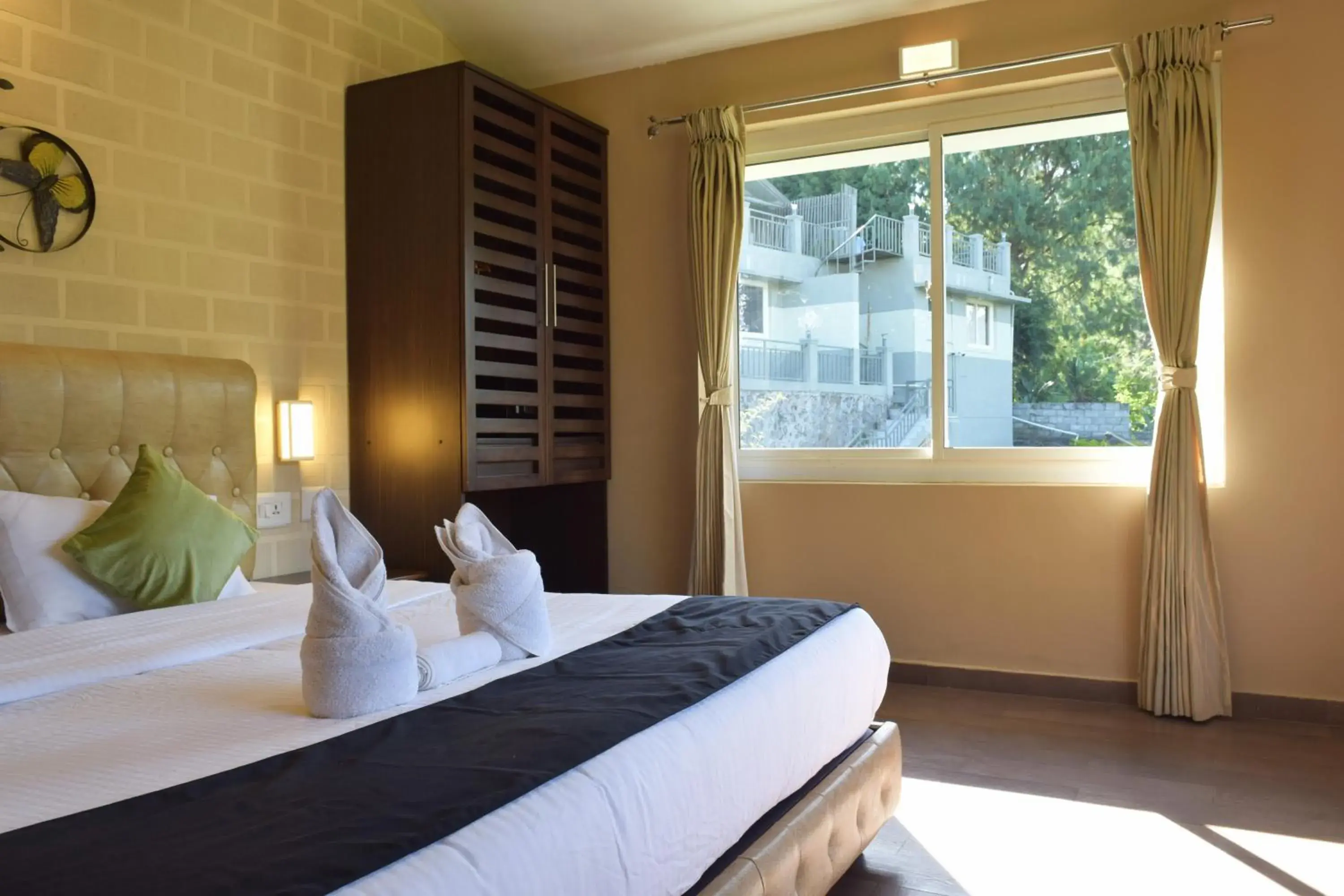 Bedroom, Bed in Avadale Kodaikanal - Stag Groups Not Allowed Bedroom, Bed in Avadale Kodaikanal - Stag Groups Not Allowed