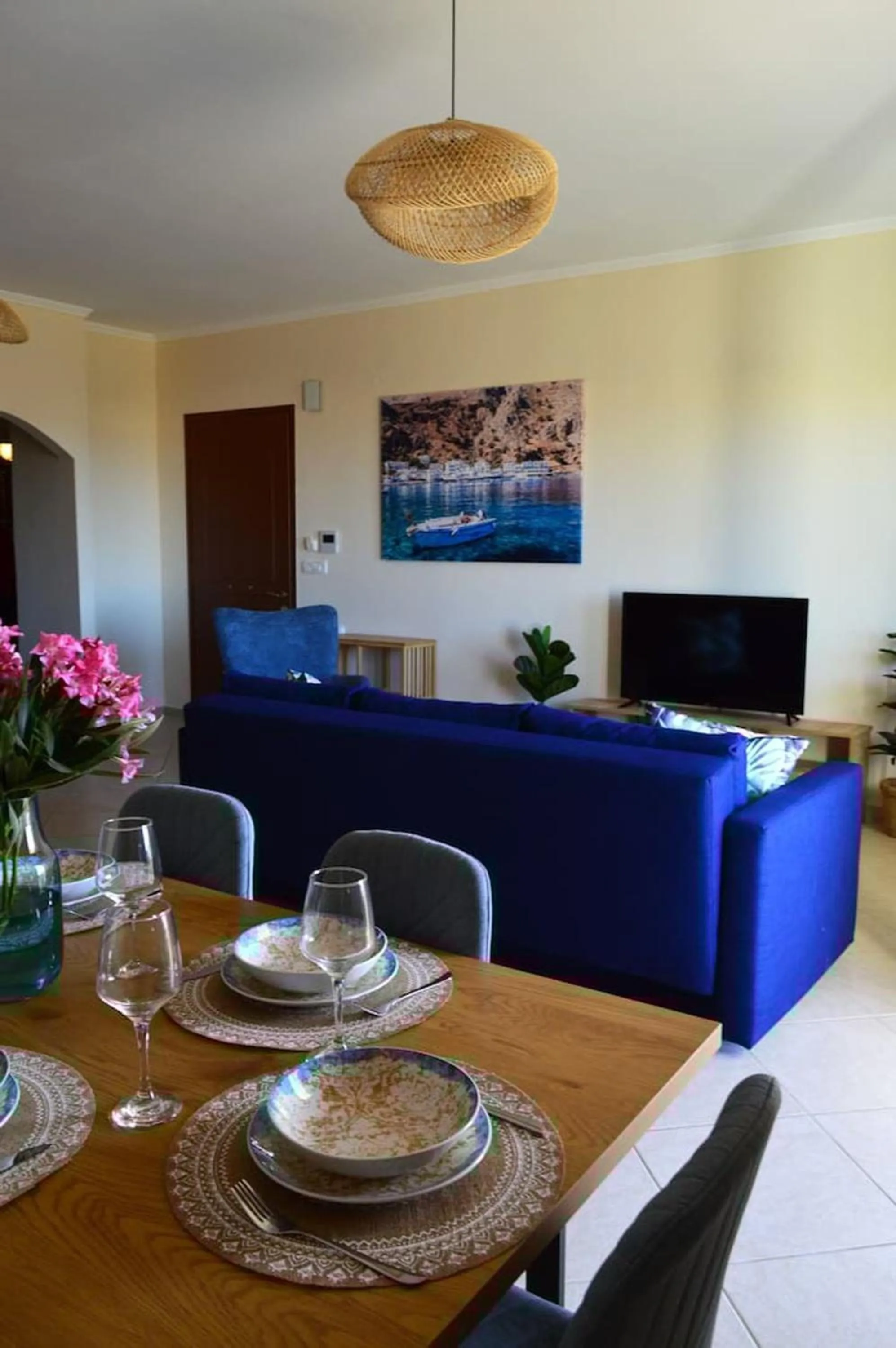 Maleme ocean front serenity