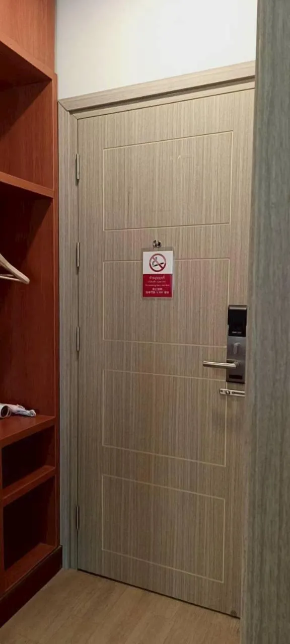 Cozy Donmueang Hotel