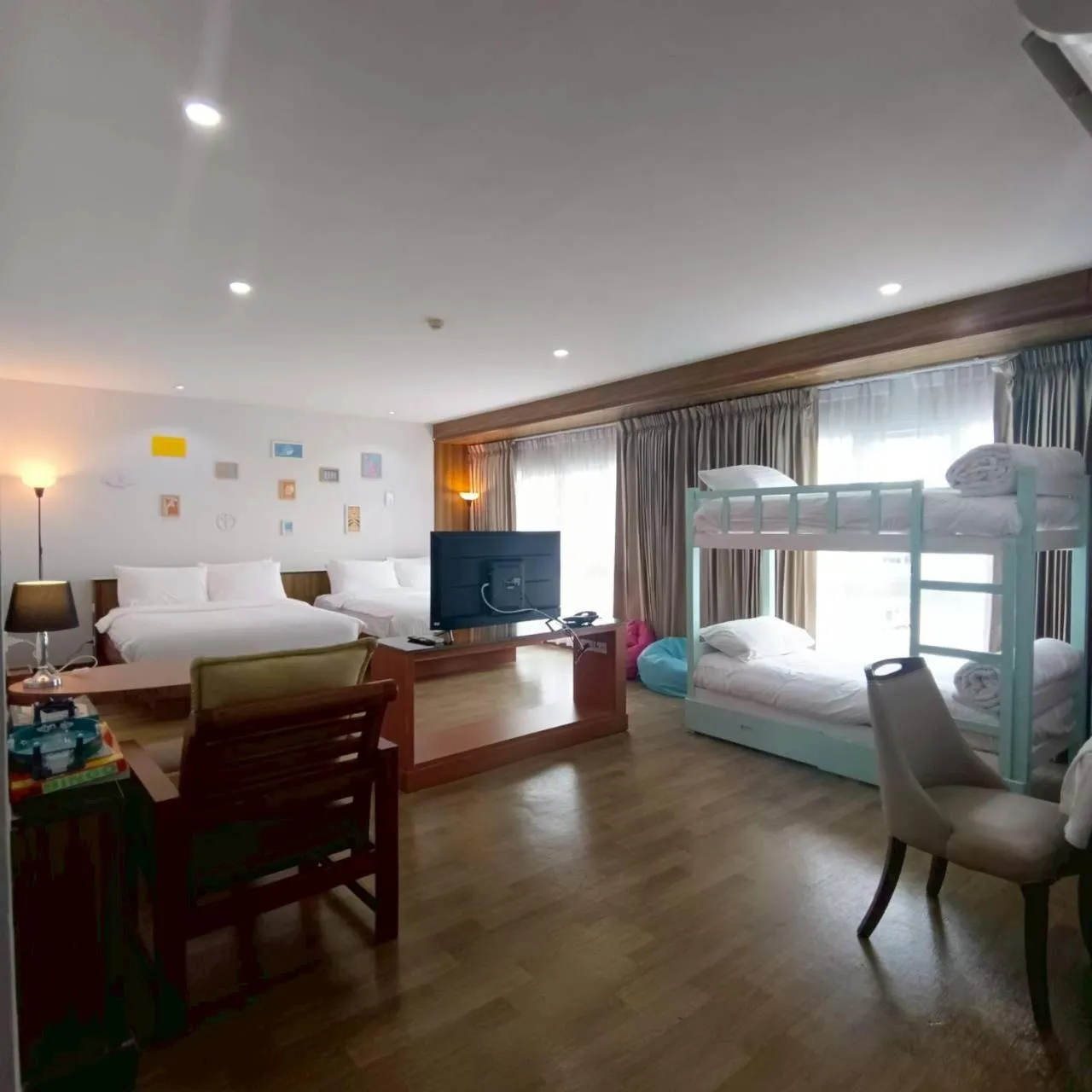 Cozy Donmueang Hotel