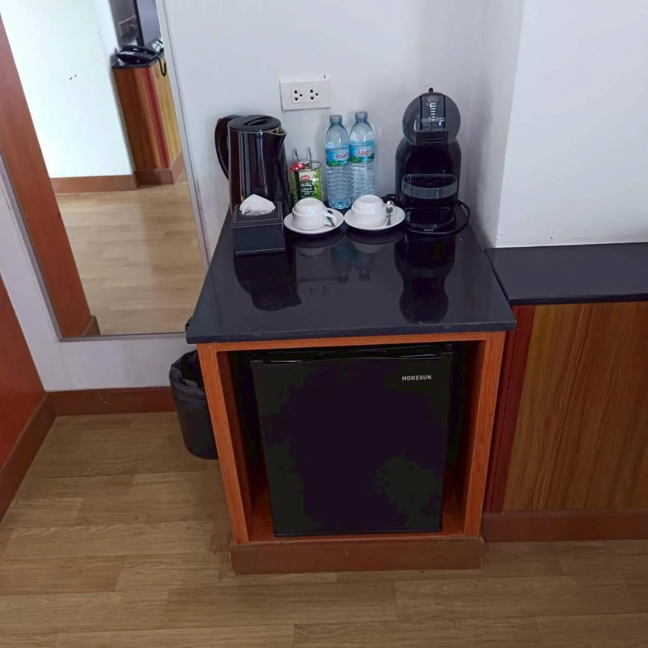 Cozy Donmueang Hotel