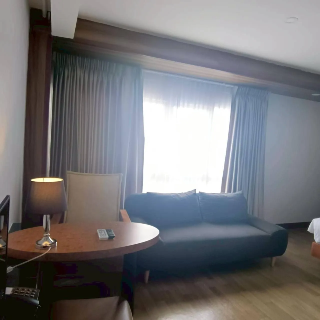 Cozy Donmueang Hotel