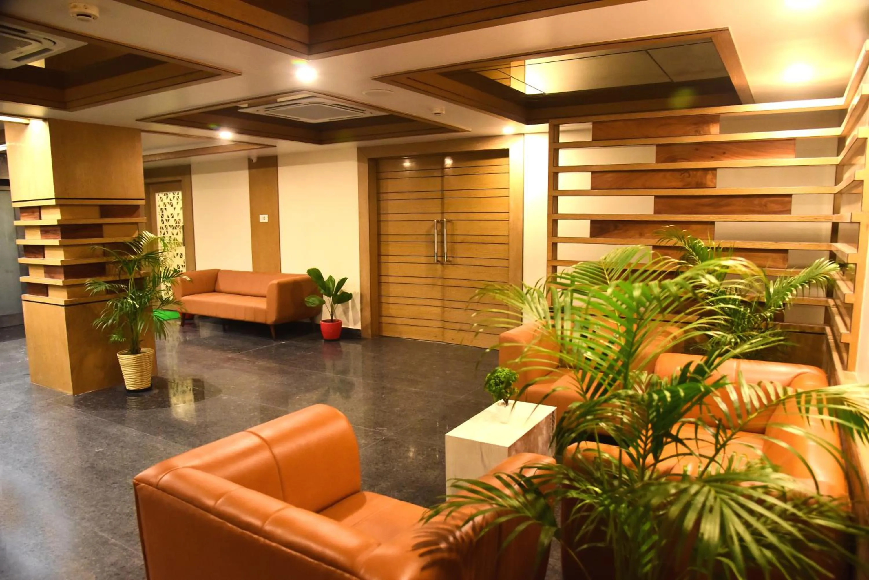 Lobby or reception in Hotel Rishiraj, Nagaon